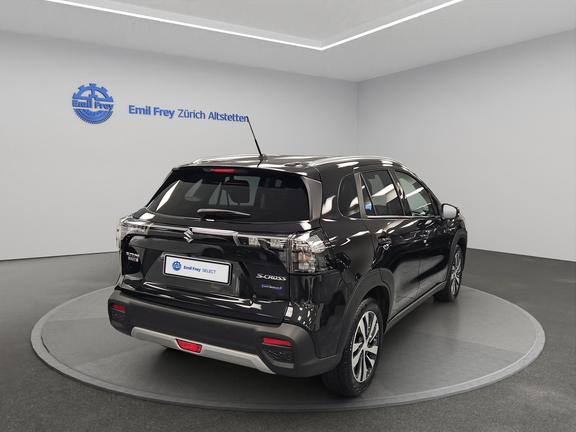SUZUKI S-Cross 1.5 Compact Top Hybrid 4x4-showroom-element-1