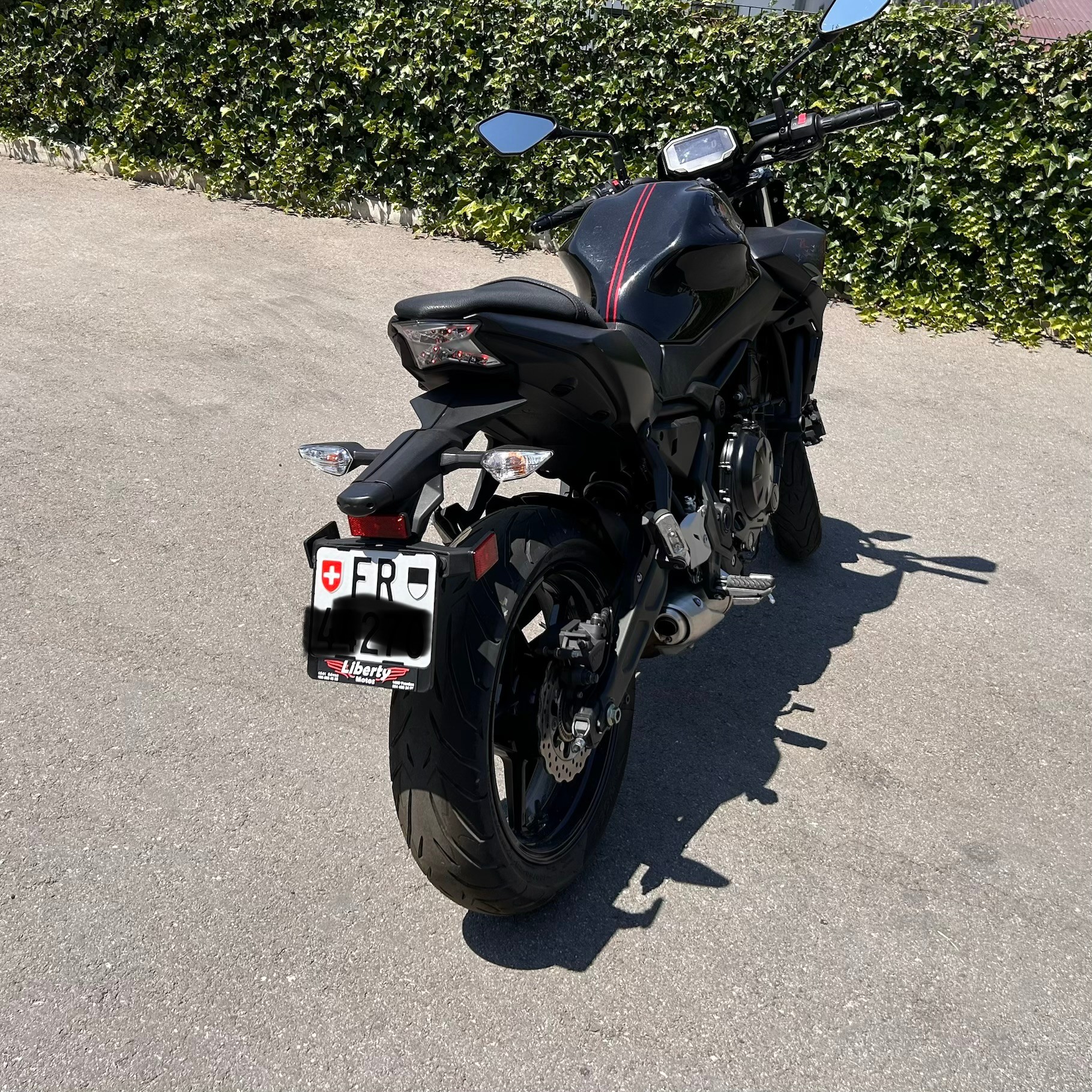KAWASAKI Z 650-image-2