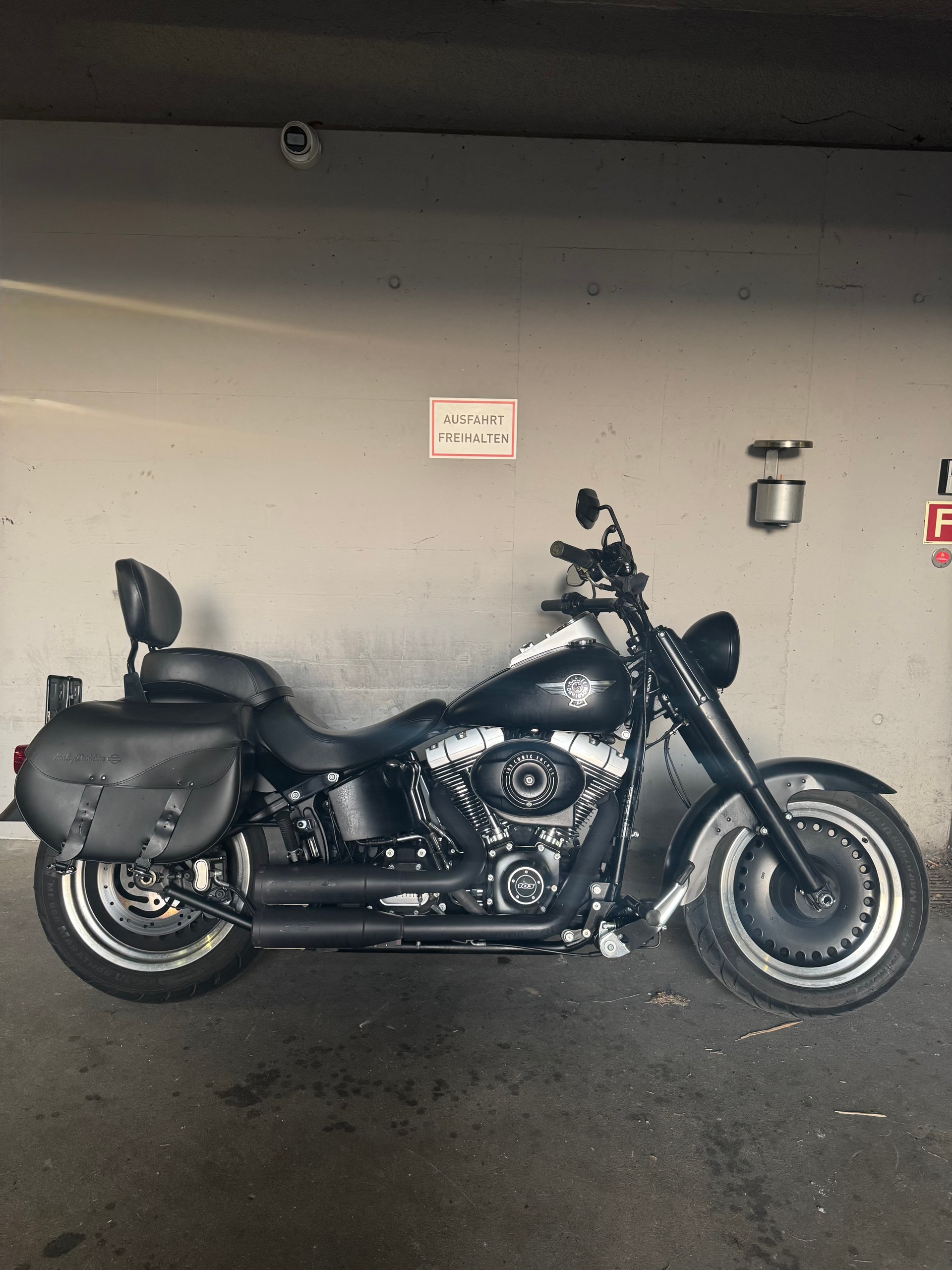 HARLEY-DAVIDSON FLSTFB Fat Boy Special ABS-image-0