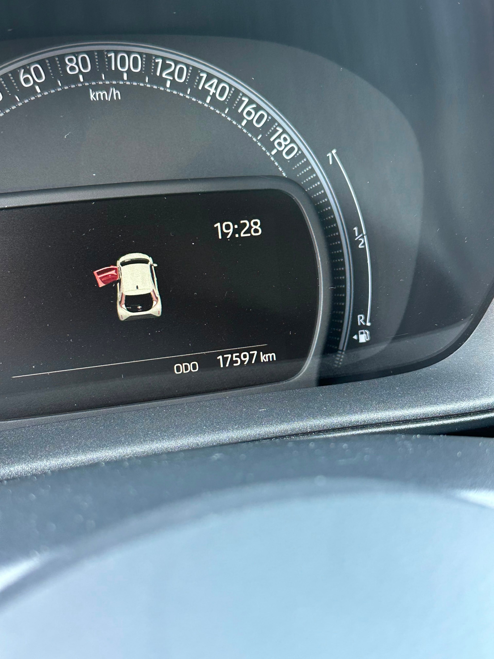 TOYOTA Aygo X 1.0 VVT-i Trend CVT-image-10