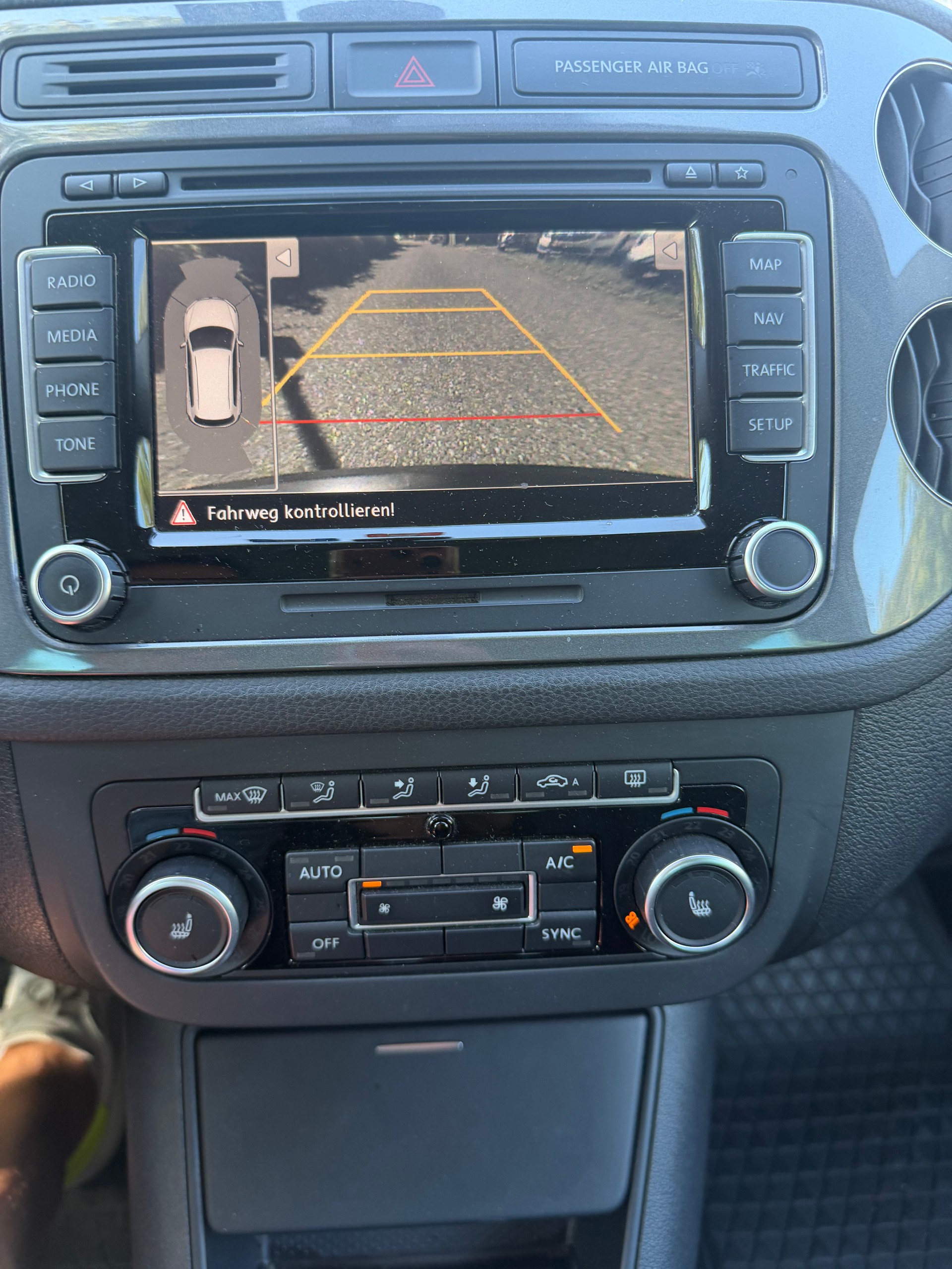 VW Tiguan 2.0 TSI Track&Field 4Motion DSG-image-9