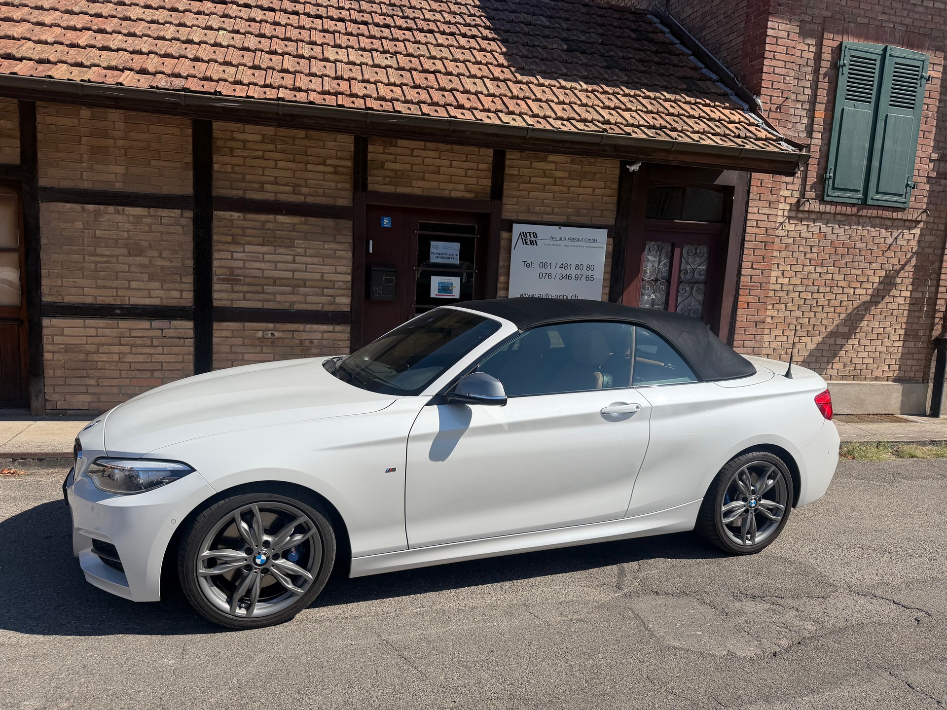BMW M240i Steptronic-image-7
