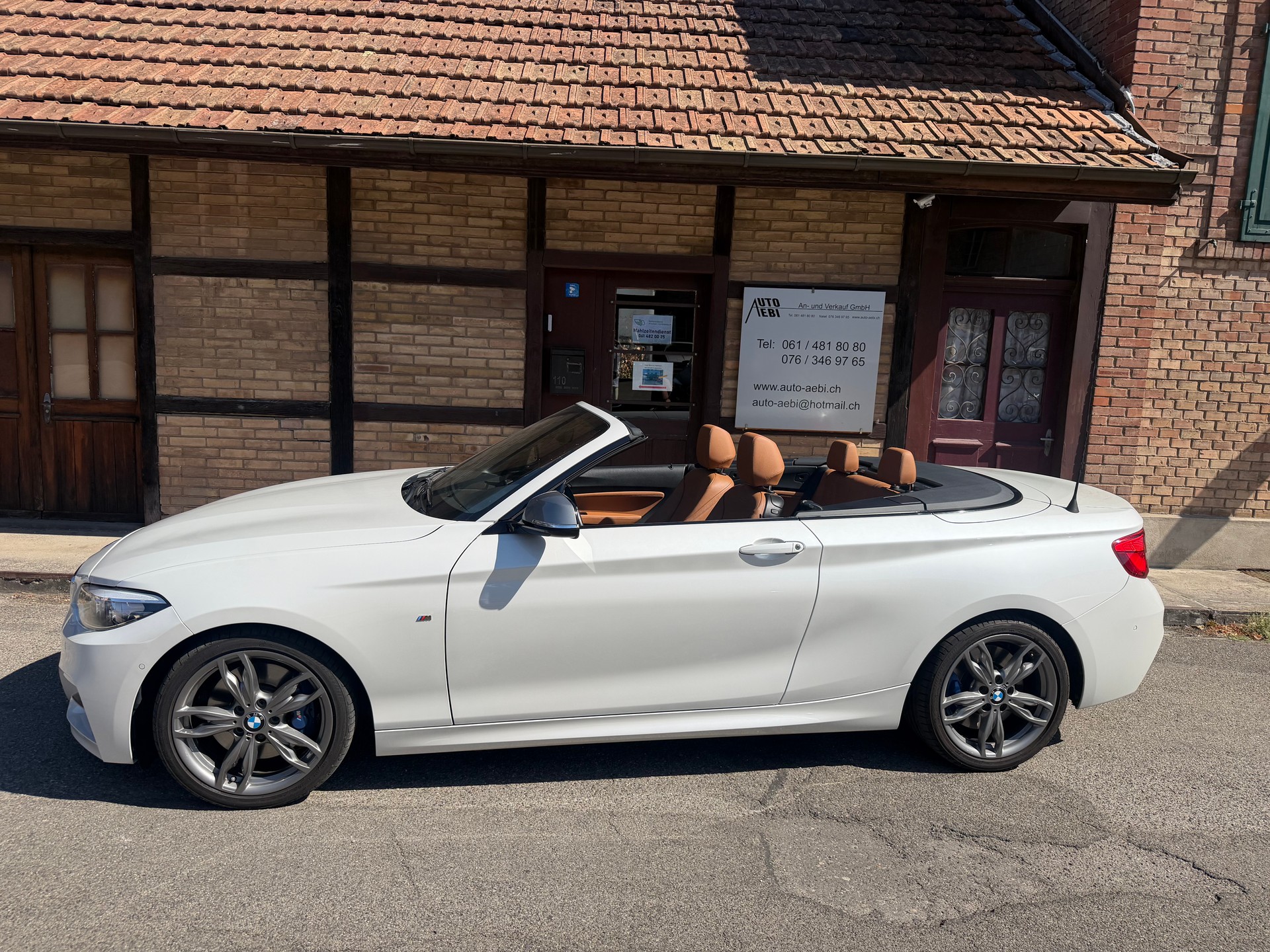 BMW M240i Steptronic-image-1