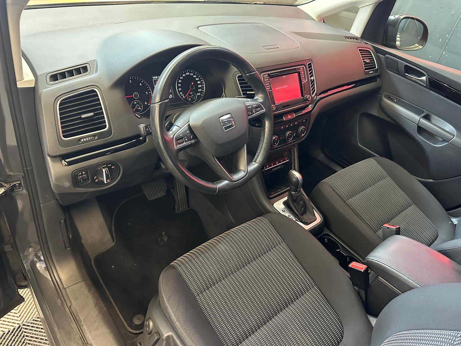 SEAT Alhambra 2.0 TDI Hola FR DSG-showroom-element-1