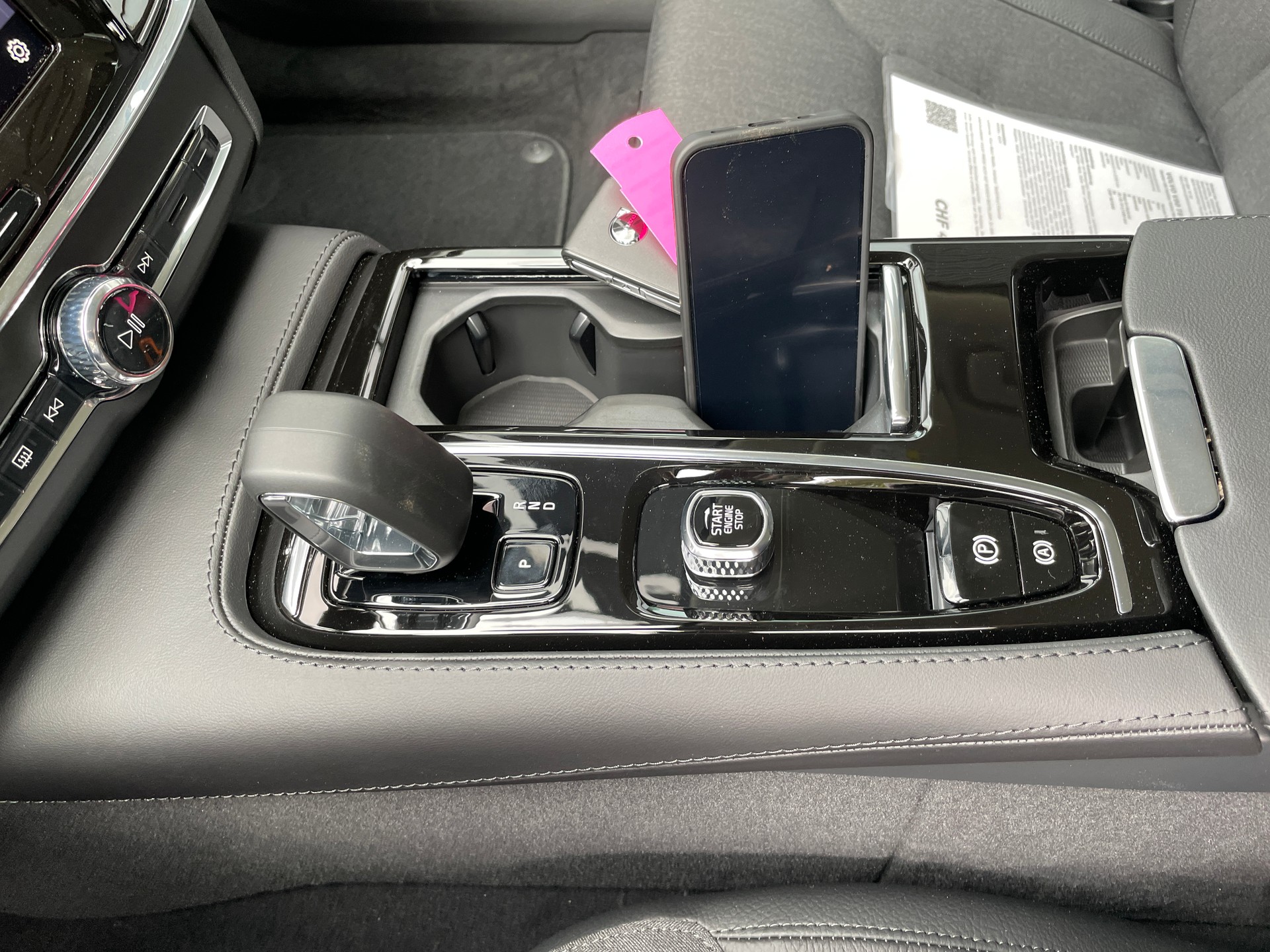VOLVO V90 T6 eAWD Plug in Hybrid Core Geartronic mit AHK-image-10