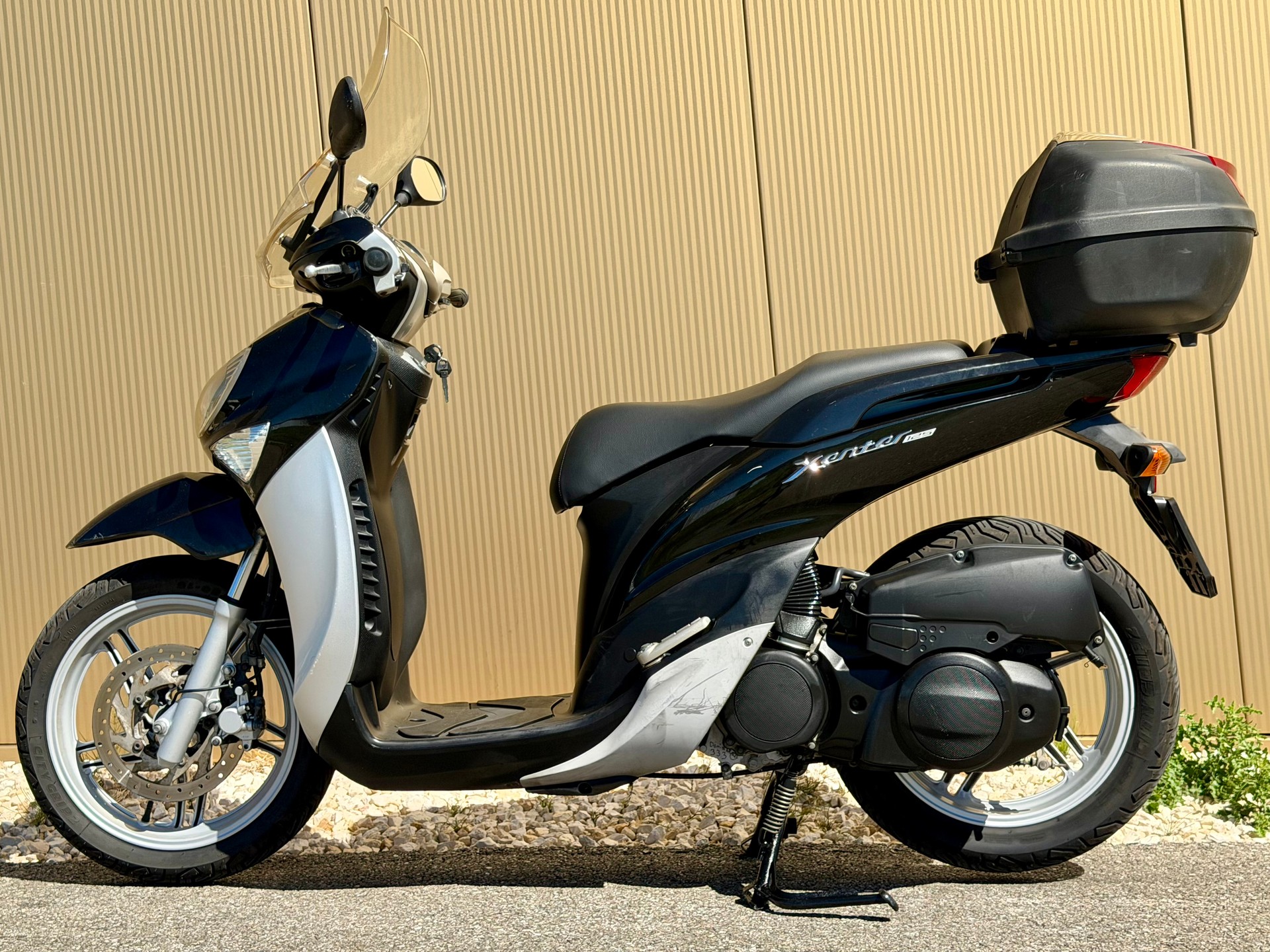 YAMAHA Xenter 125-image-10