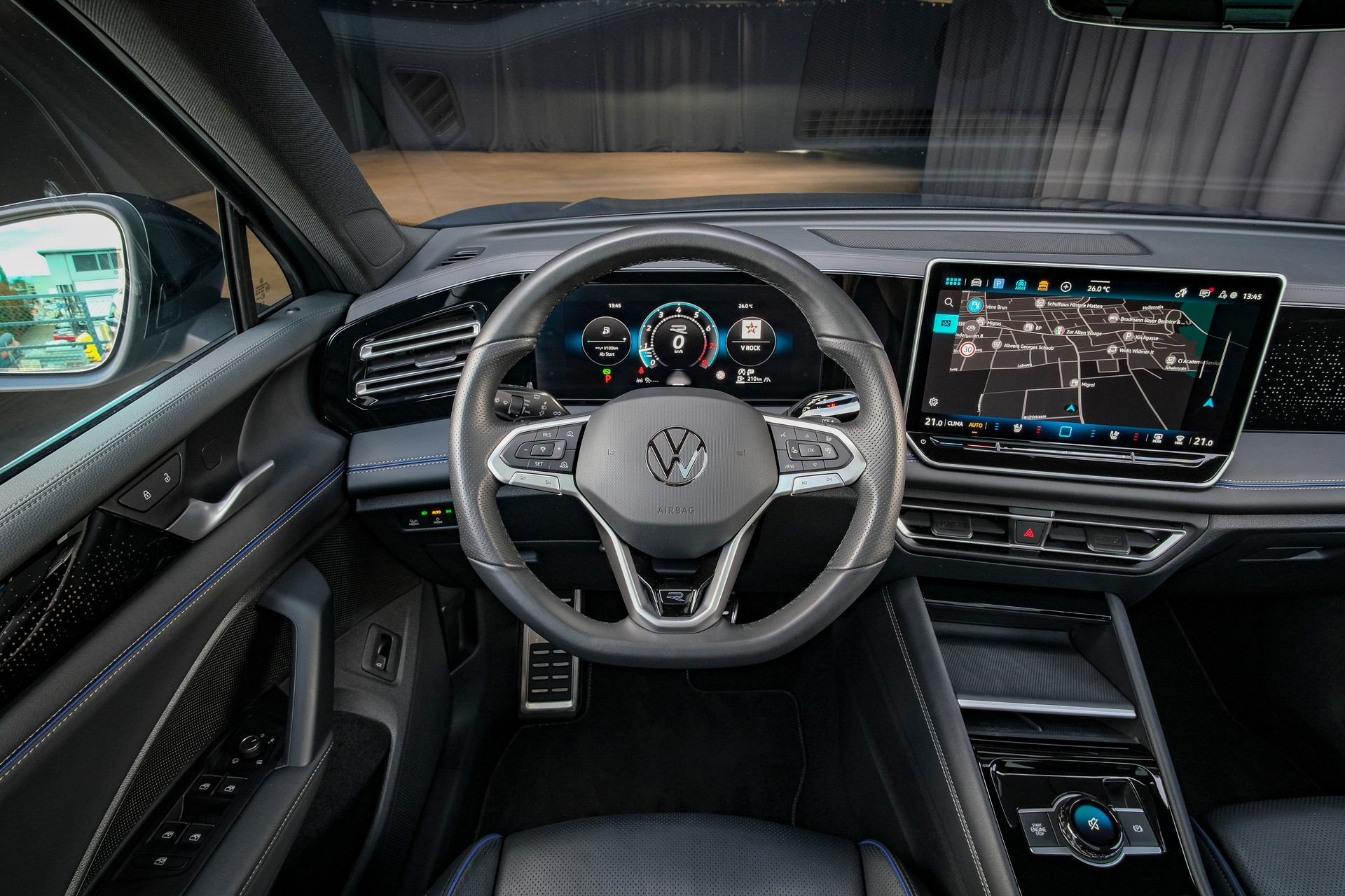VW Tiguan 2.0 TSI DSG R-Line 4Motion *VOLLLEDER*-image-14