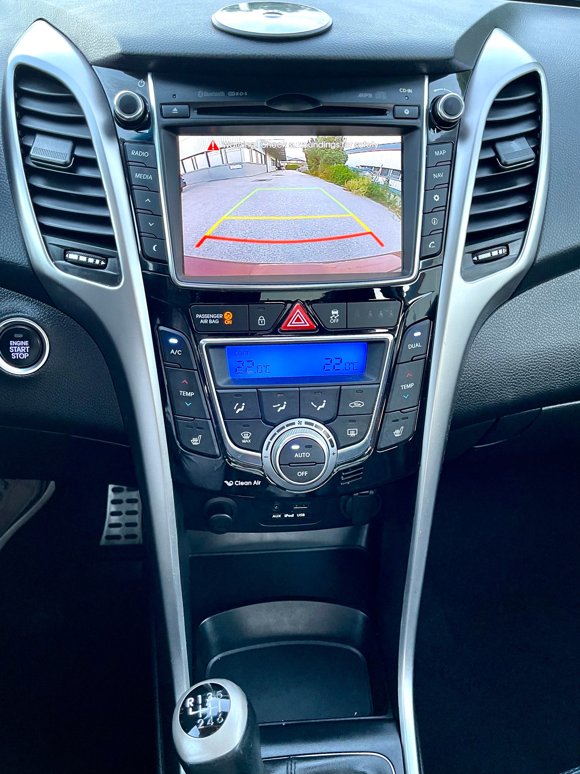 HYUNDAI i30 1.6 GDI Premium Automatic-showroom-element-1