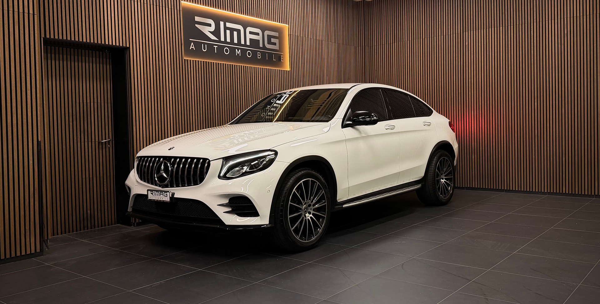 MERCEDES-BENZ GLC Coupé 250 d AMG Line 4Matic 9G-Tronic | CH-Fzg. | 1.Hand-image-5