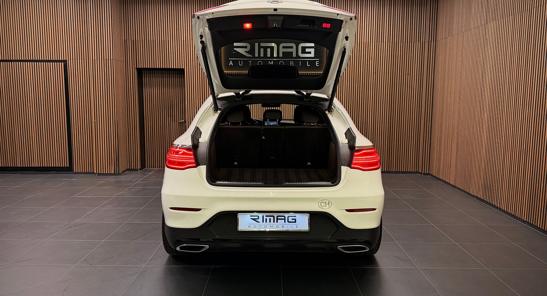 MERCEDES-BENZ GLC Coupé 250 d AMG Line 4Matic 9G-Tronic | CH-Fzg. | 1.Hand-image-14