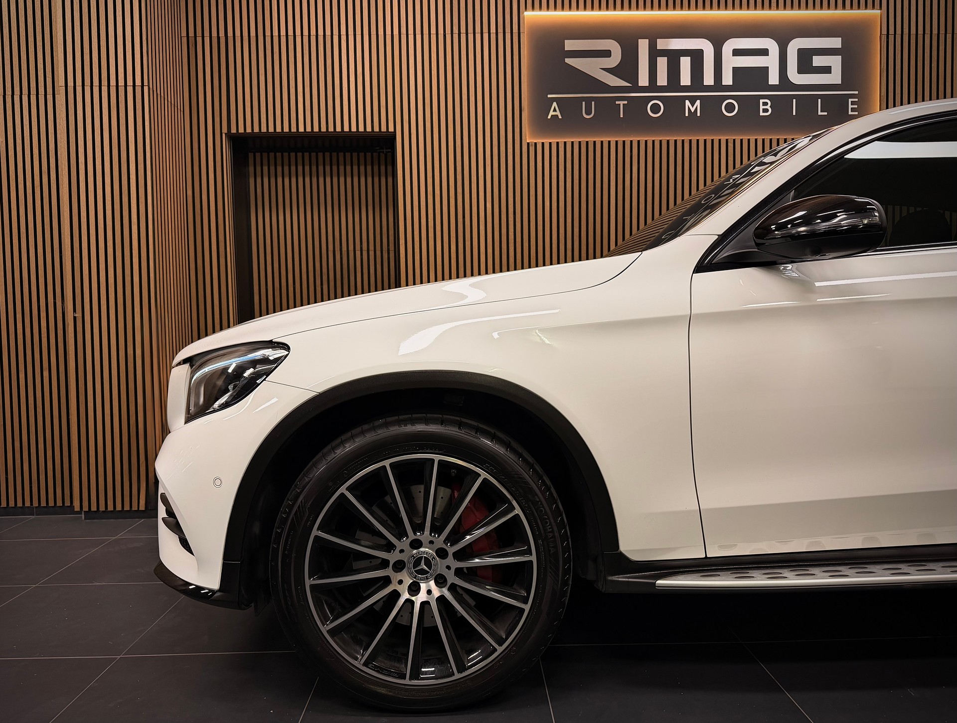 MERCEDES-BENZ GLC Coupé 250 d AMG Line 4Matic 9G-Tronic | CH-Fzg. | 1.Hand-image-6