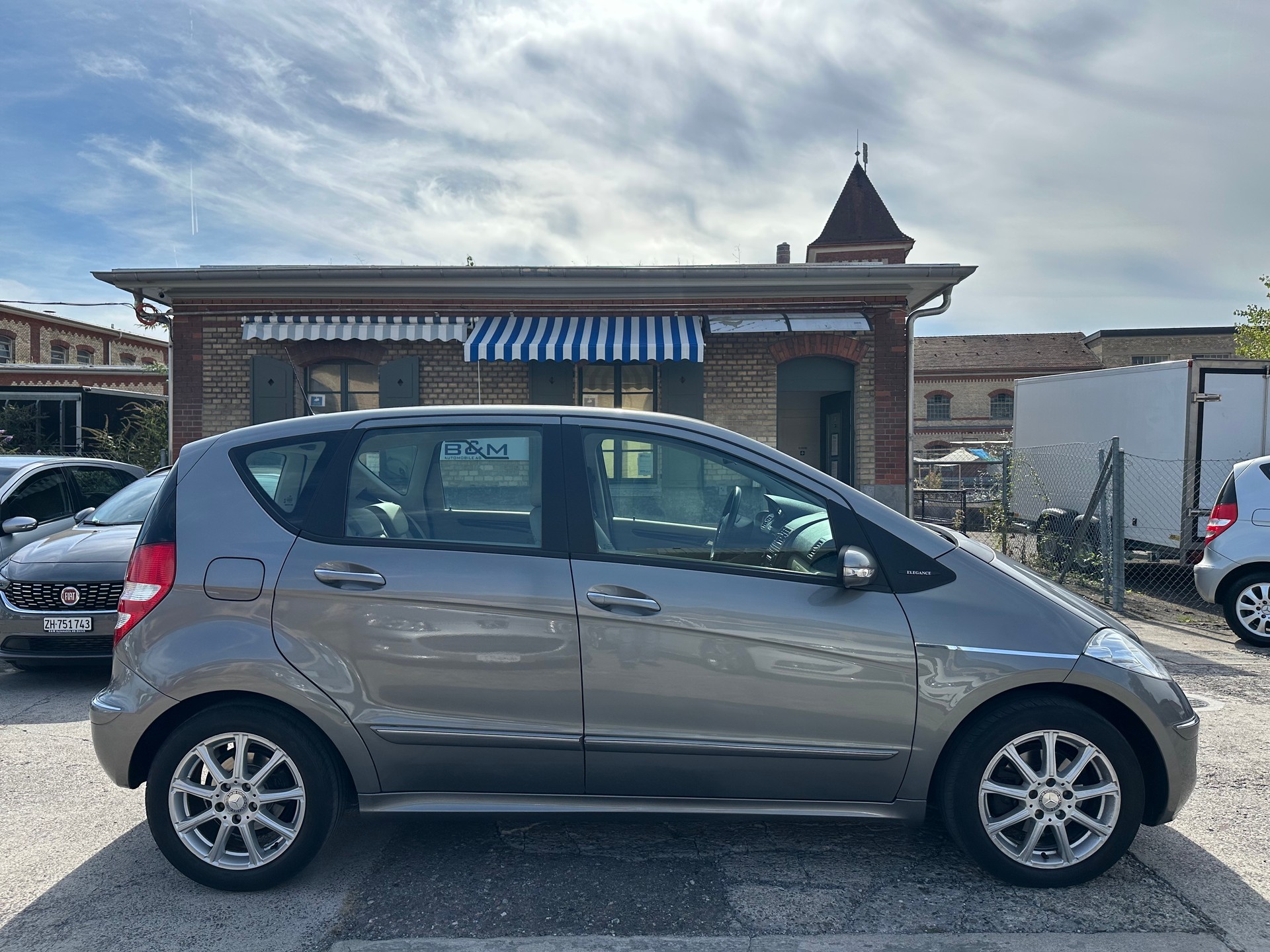 MERCEDES-BENZ A 170 Elégance-image-4