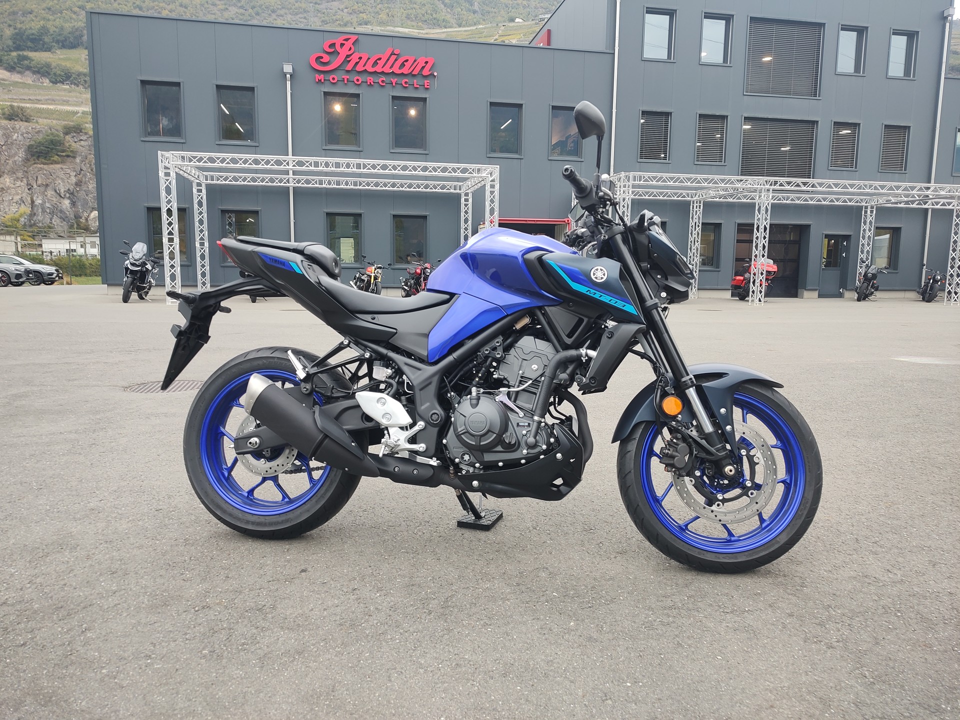YAMAHA MT-03-image-0