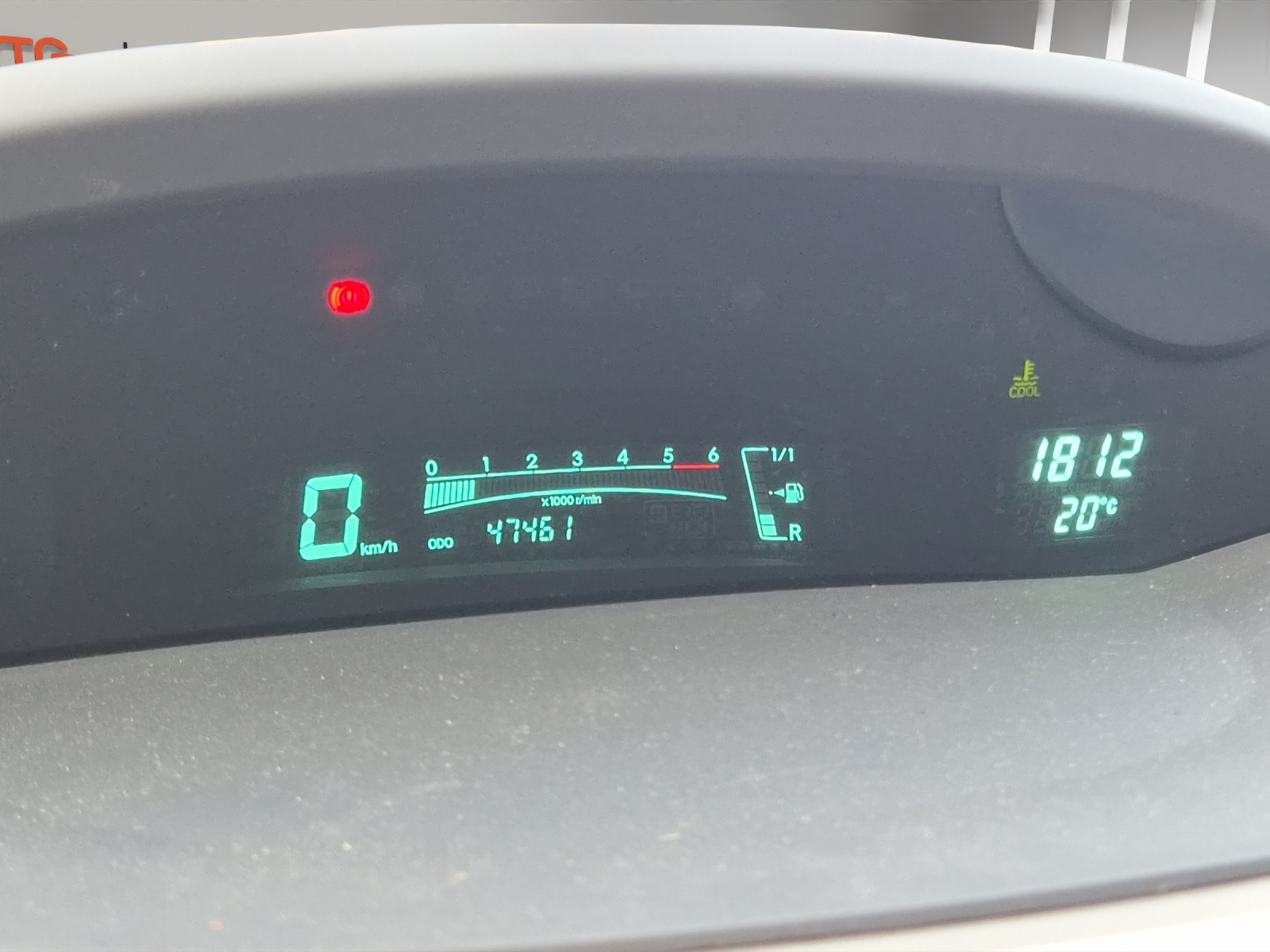 TOYOTA Yaris 1.4 D-4D Linea Luna-image-10
