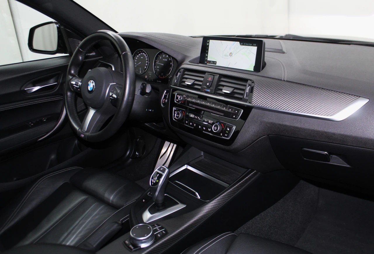 BMW M240i xDrive Steptronic / CH-Fahrzeug-image-10