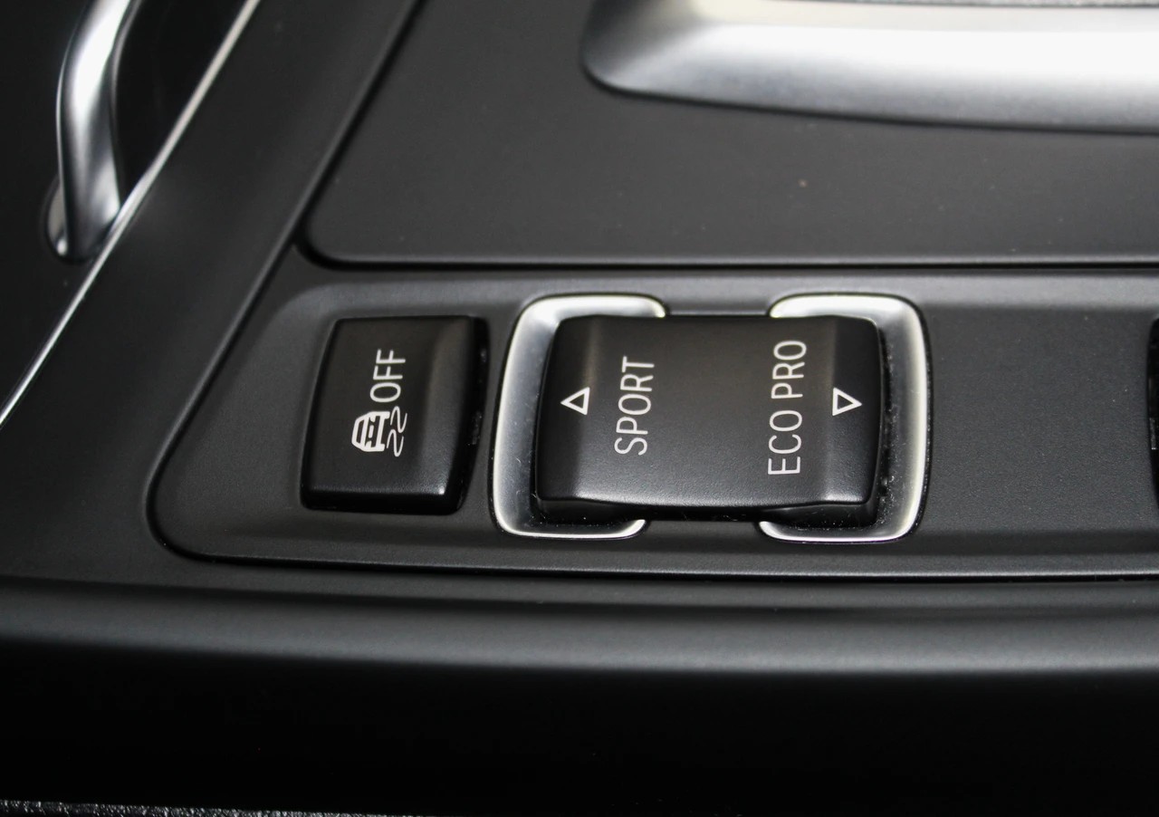 BMW M240i xDrive Steptronic / CH-Fahrzeug-image-15
