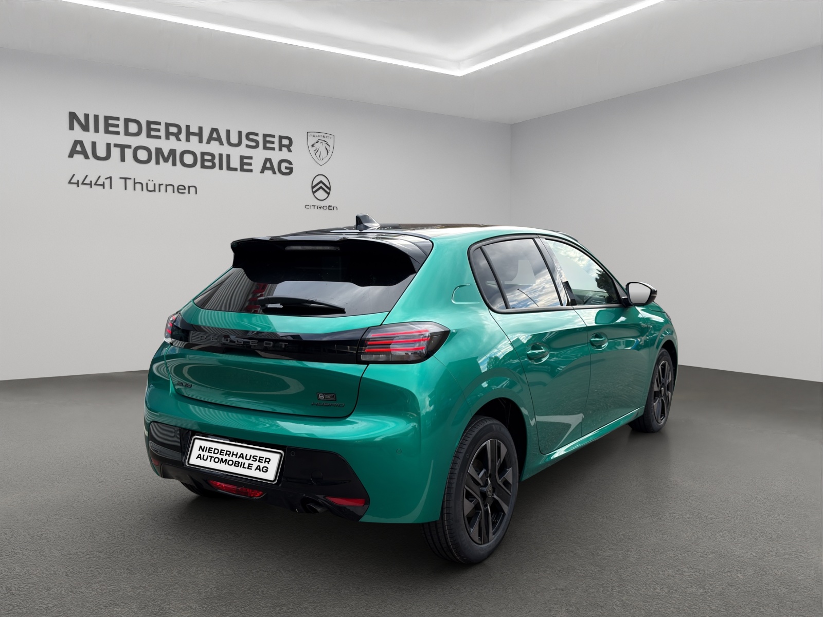 PEUGEOT 208 1.2 Hybrid Envy-showroom-element-2