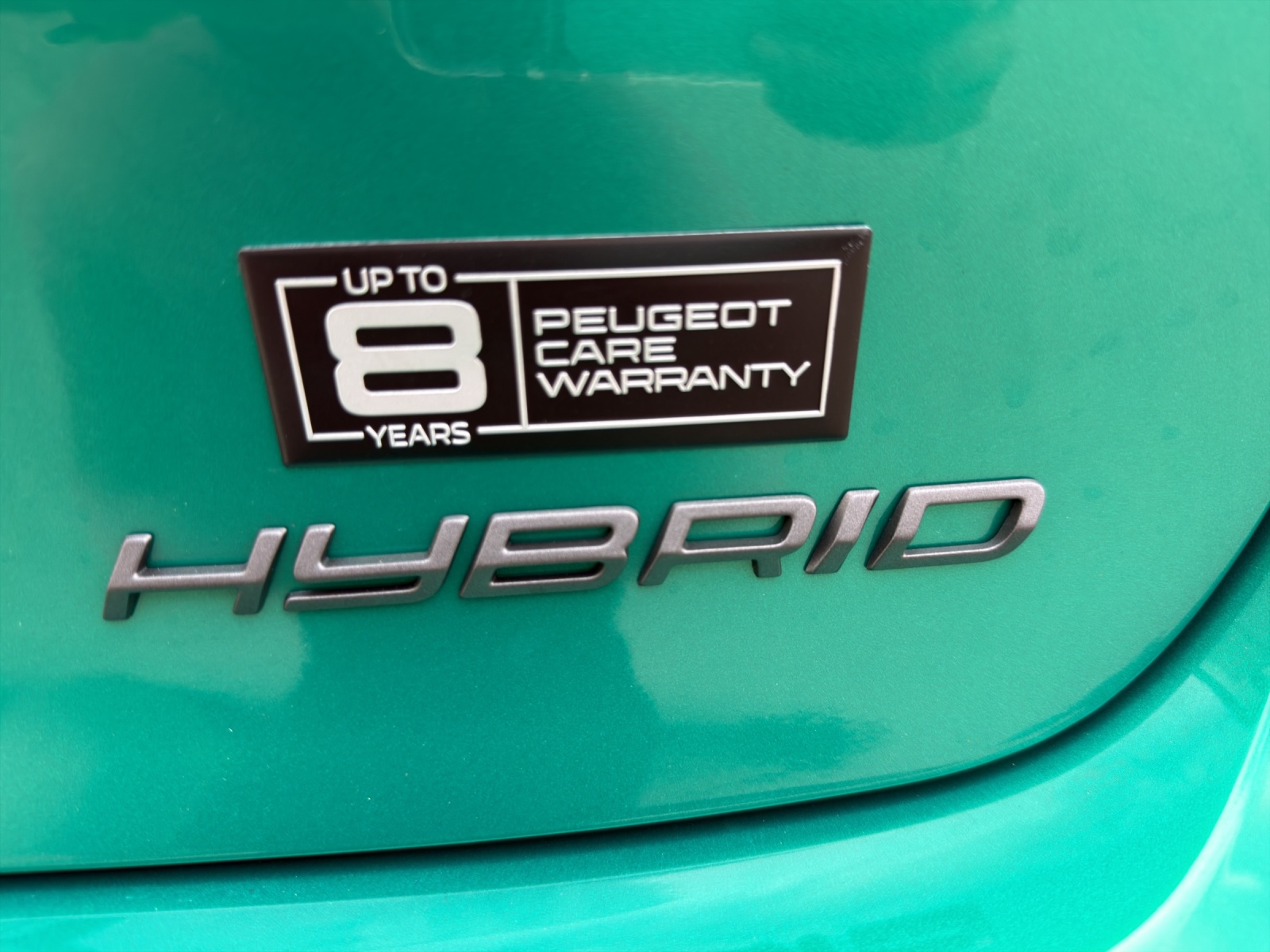 PEUGEOT 208 1.2 Hybrid Envy-image-11