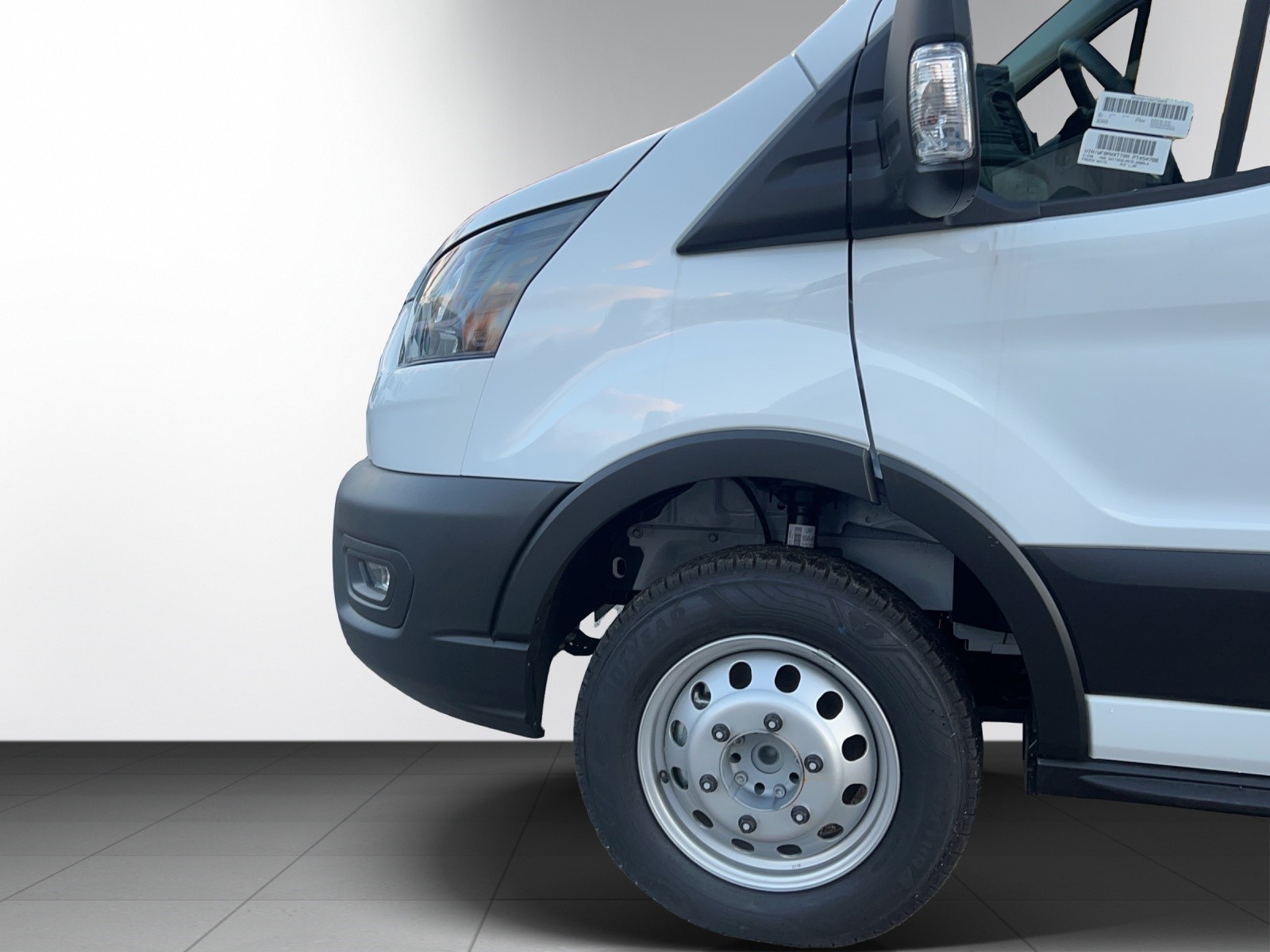 FORD Transit 470 L2 Trend 2.0 TDCi 170 RWD-image-5