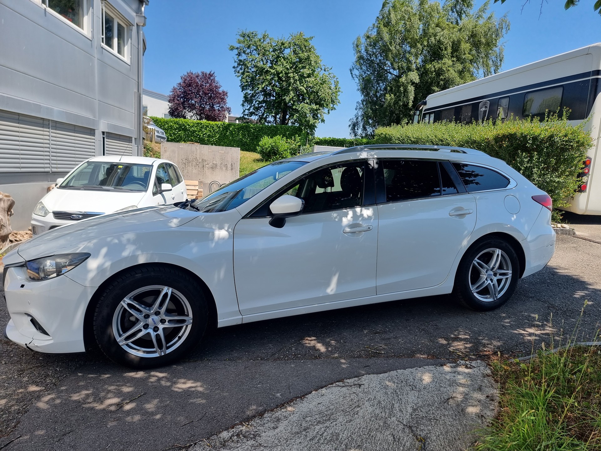 MAZDA 6 Sportwagon 2.2 D 16V Business Automatic-image-2