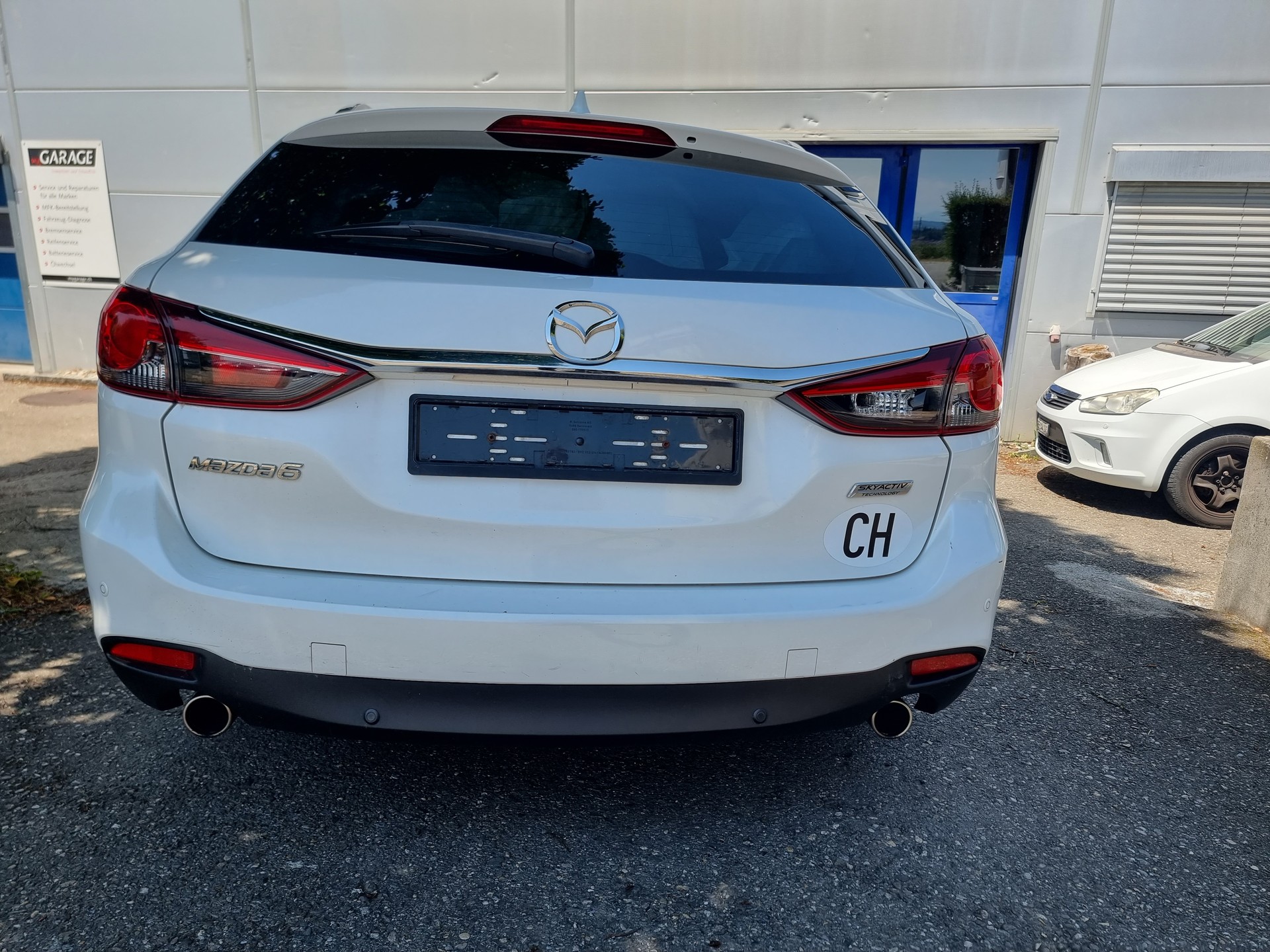 MAZDA 6 Sportwagon 2.2 D 16V Business Automatic-image-1