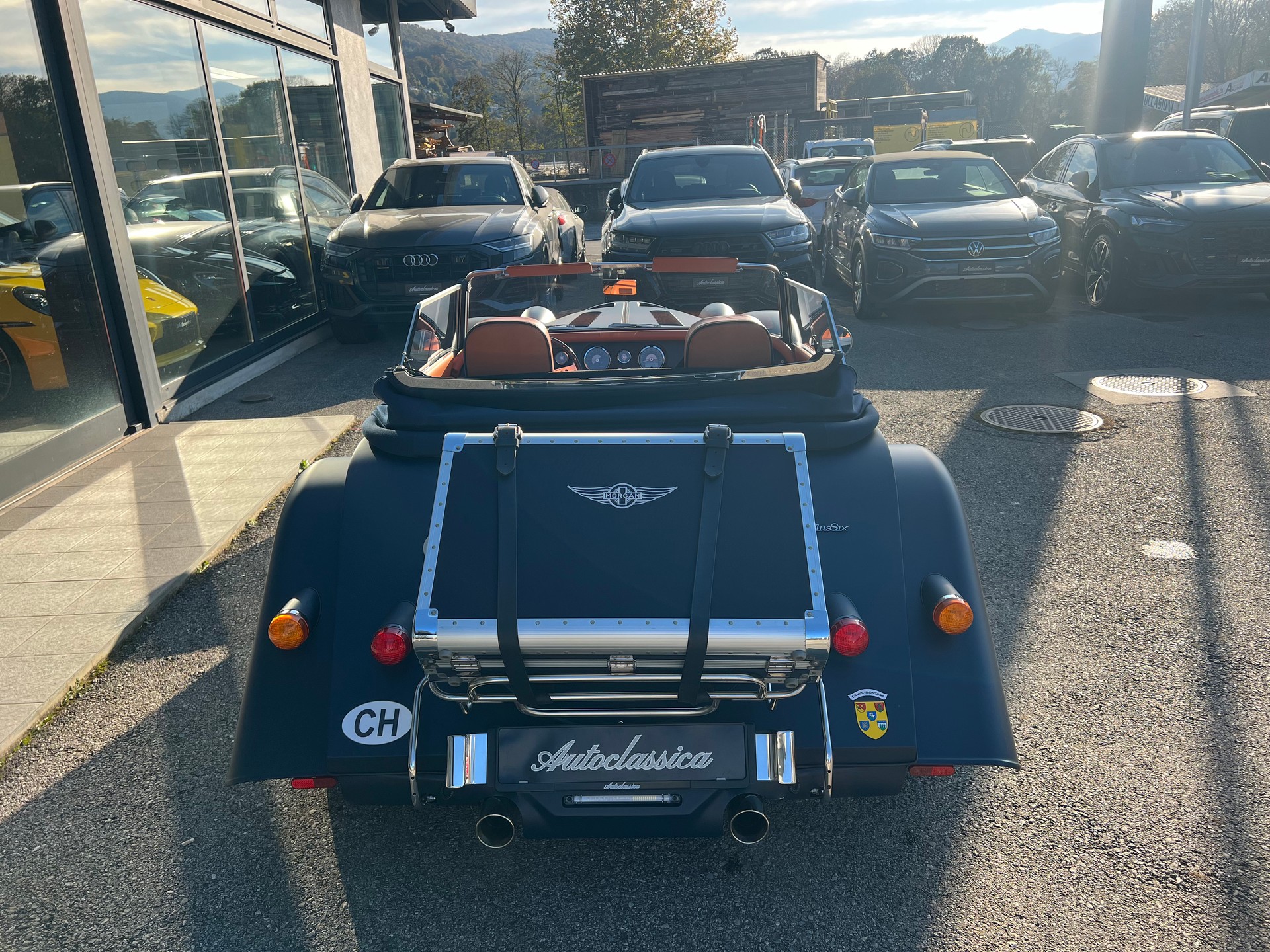 MORGAN 3.0 Bespoke Automatik-showroom-element-2
