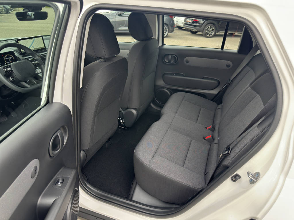 HYUNDAI INSTER Electric Pica 42 KWH-image-8