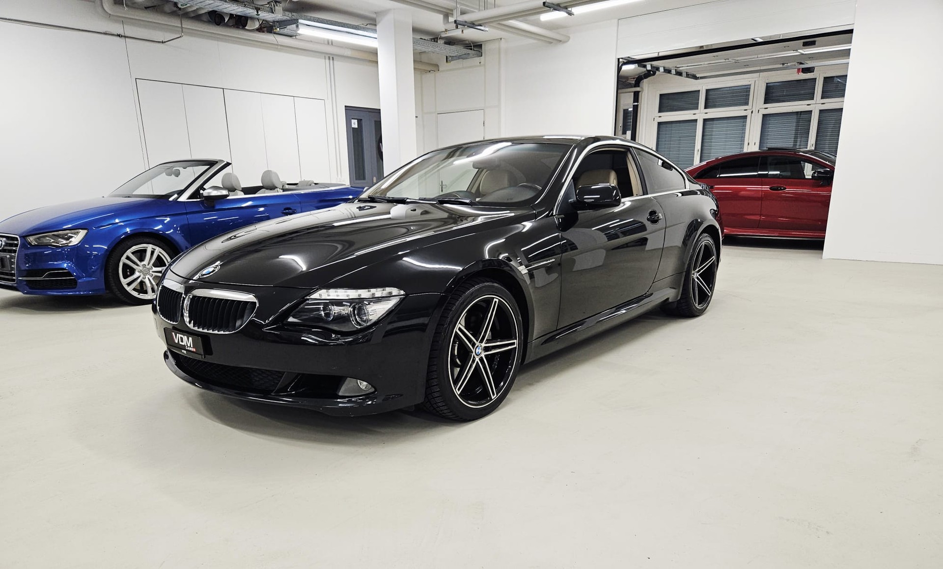 BMW 635d Steptronic-showroom-element-2