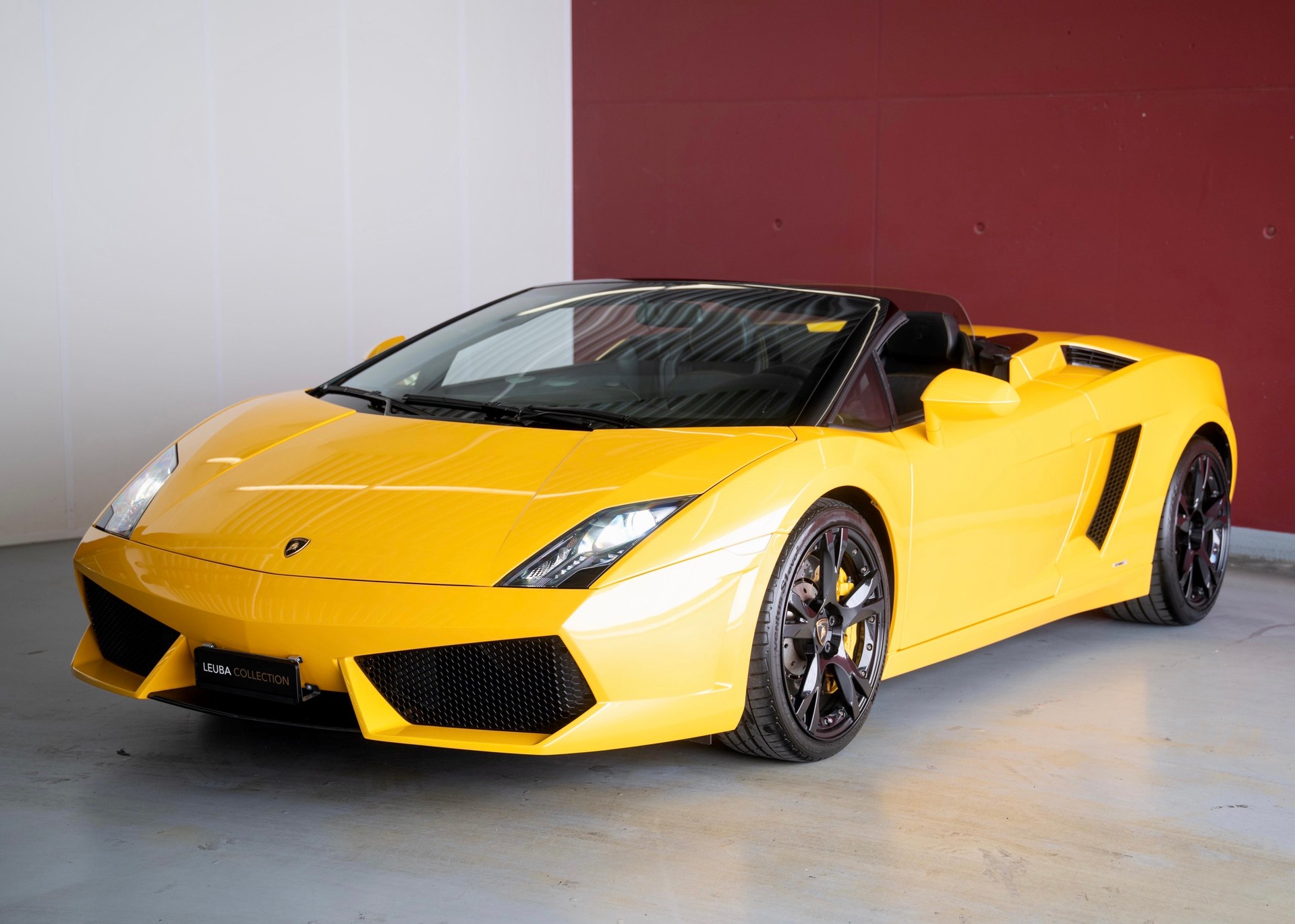LAMBORGHINI Gallardo LP560-4 Spyder (Leasing 1.99%, Swiss car, Full Lamborghini history) - SOLD !-image-4