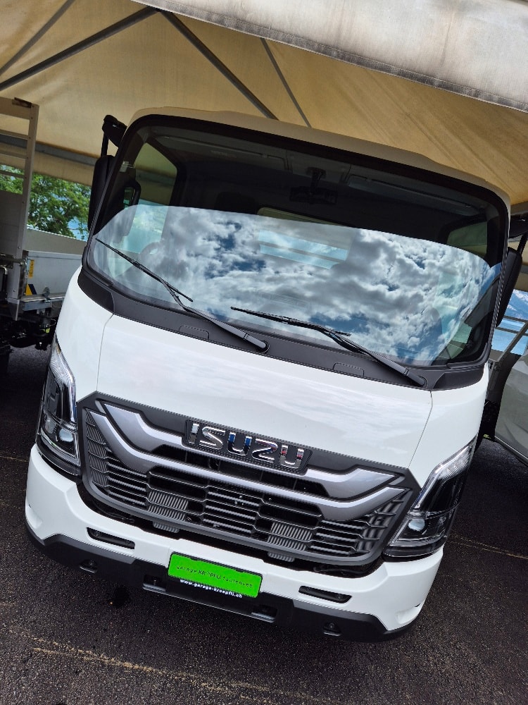 ISUZU M21 TT E Generation 2-image-13