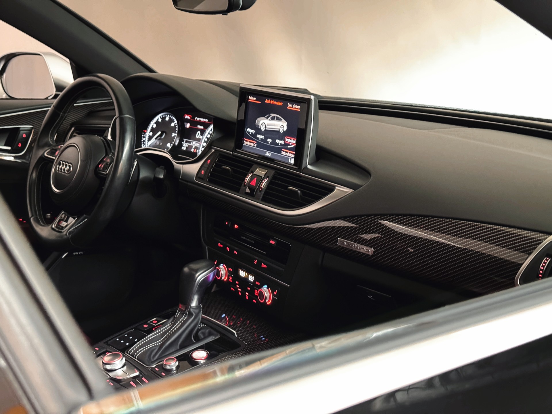 AUDI S7 Sportback 4.0 TFSI V8 quattro S-tronic-image-20