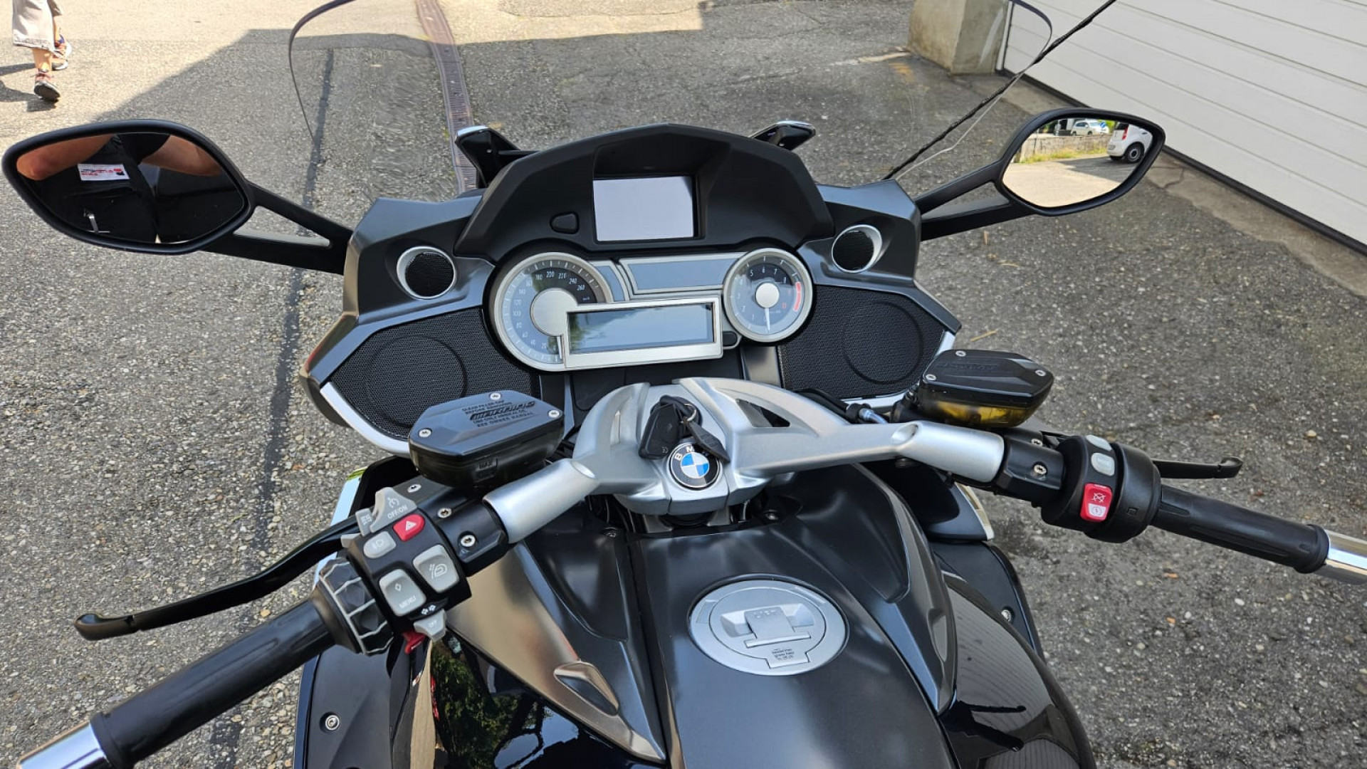 BMW K 1600 GTL-image-1