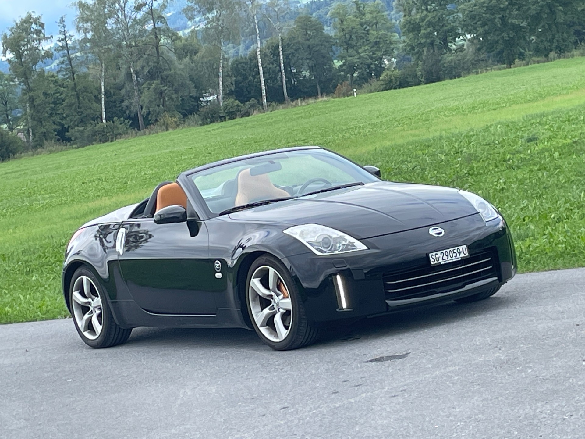 NISSAN 350 Z Roadster Pack-image-2