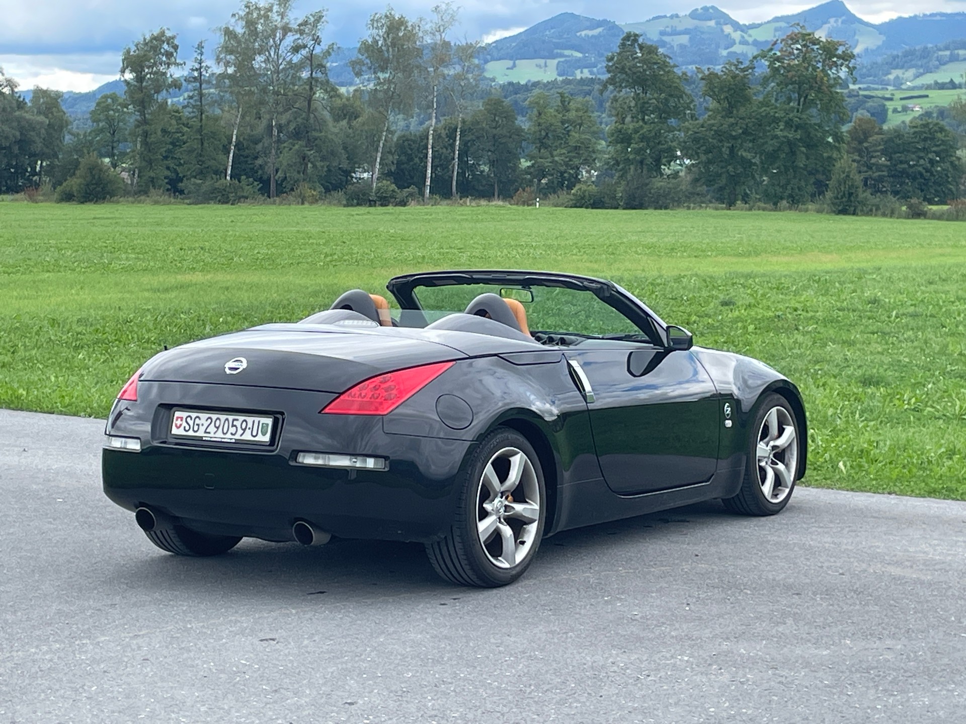 NISSAN 350 Z Roadster Pack-image-5