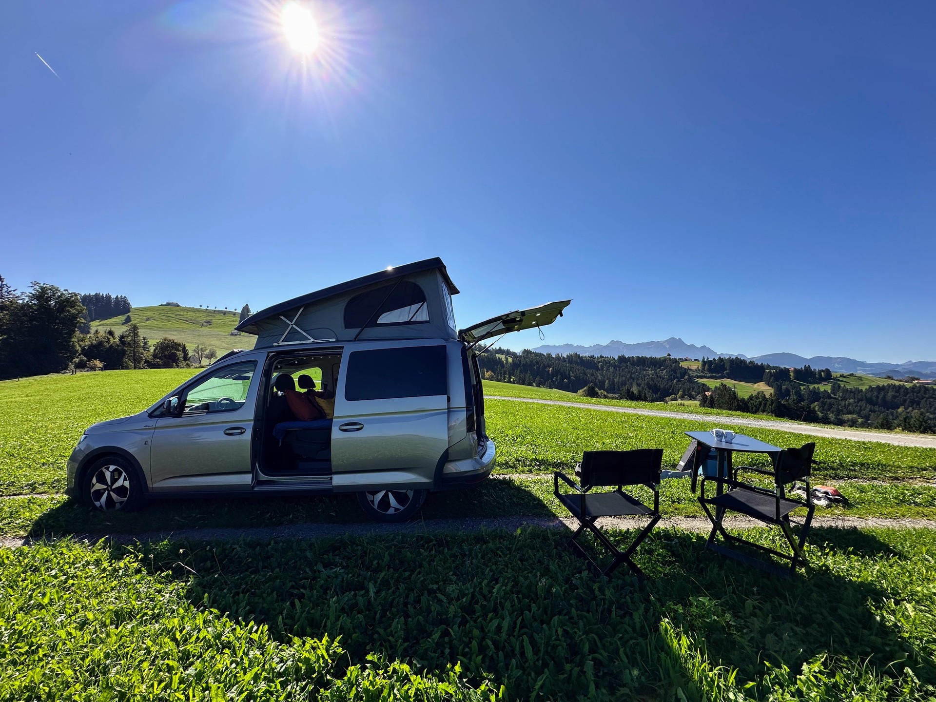 FORD Grand Tourneo Connect 2.0 EcoBlue AWD Active-image-2