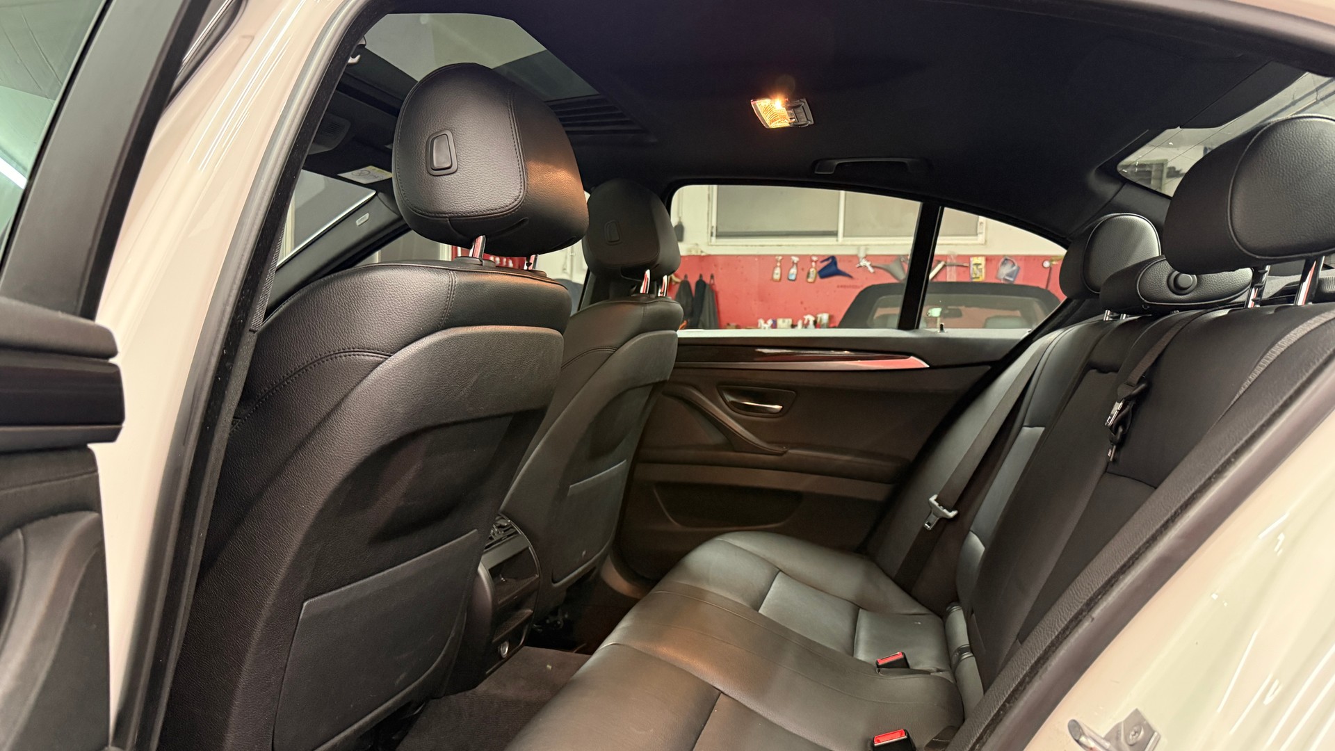 BMW 525d xDrive Luxury Line Steptronic, ab MFK 05.11.2025, 8 fach berädert, Panoram ele. Schiebendach,-image-8