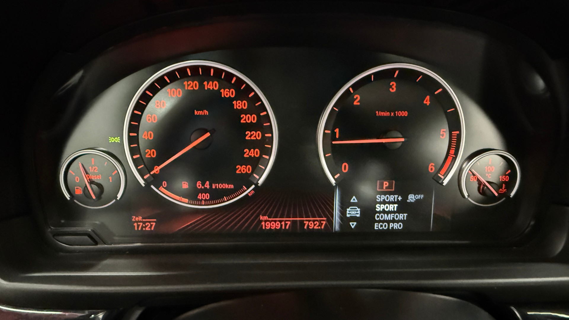 BMW 525d xDrive Luxury Line Steptronic, ab MFK 05.11.2025, 8 fach berädert, Panoram ele. Schiebendach,-image-27