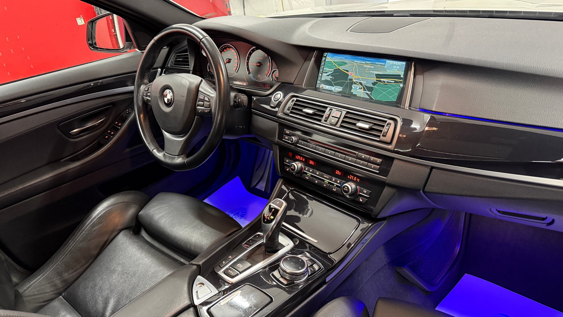 BMW 525d xDrive Luxury Line Steptronic, ab MFK 05.11.2025, 8 fach berädert, Panoram ele. Schiebendach,-image-12