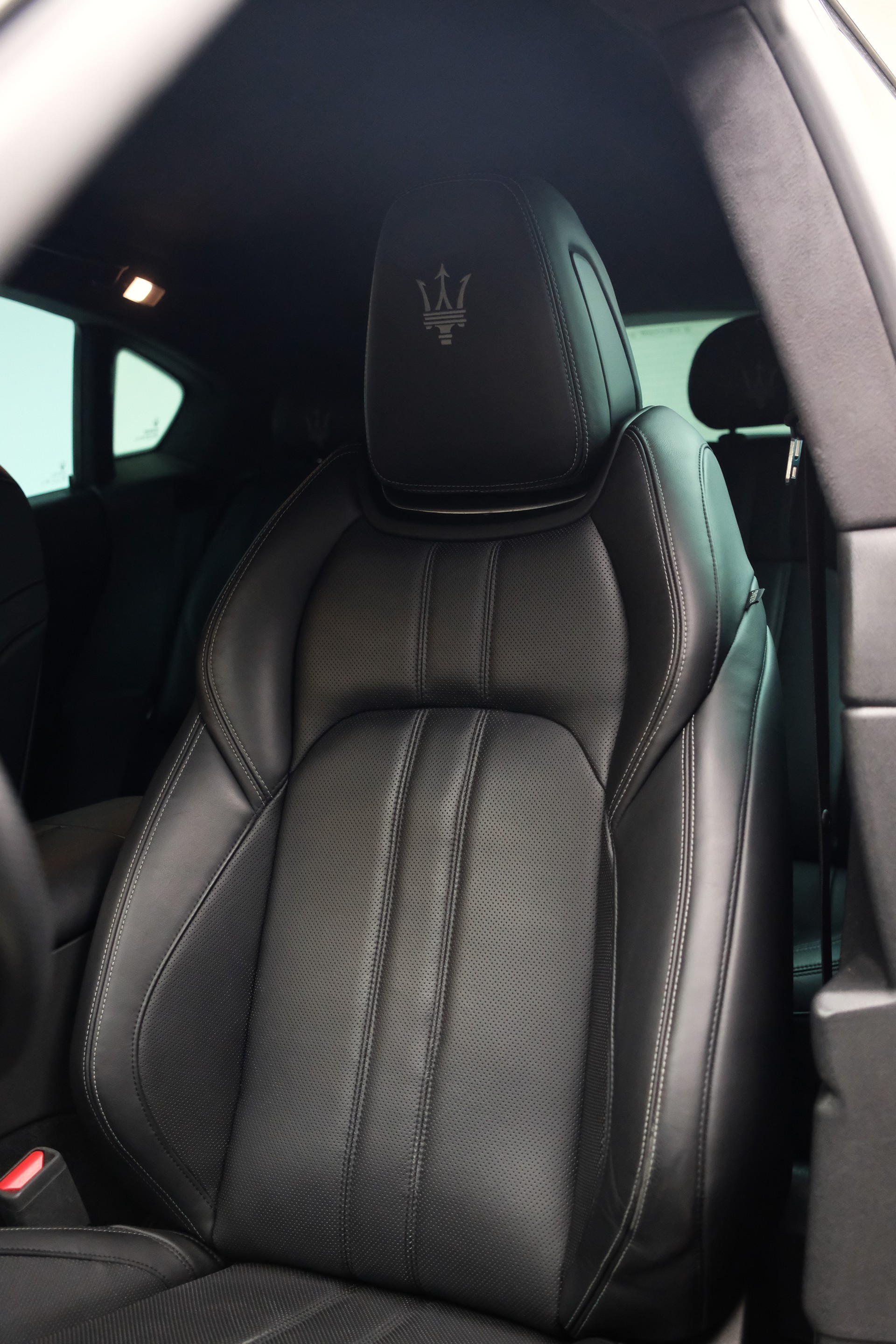 MASERATI Levante S 3.0 V6 Automatica-image-17