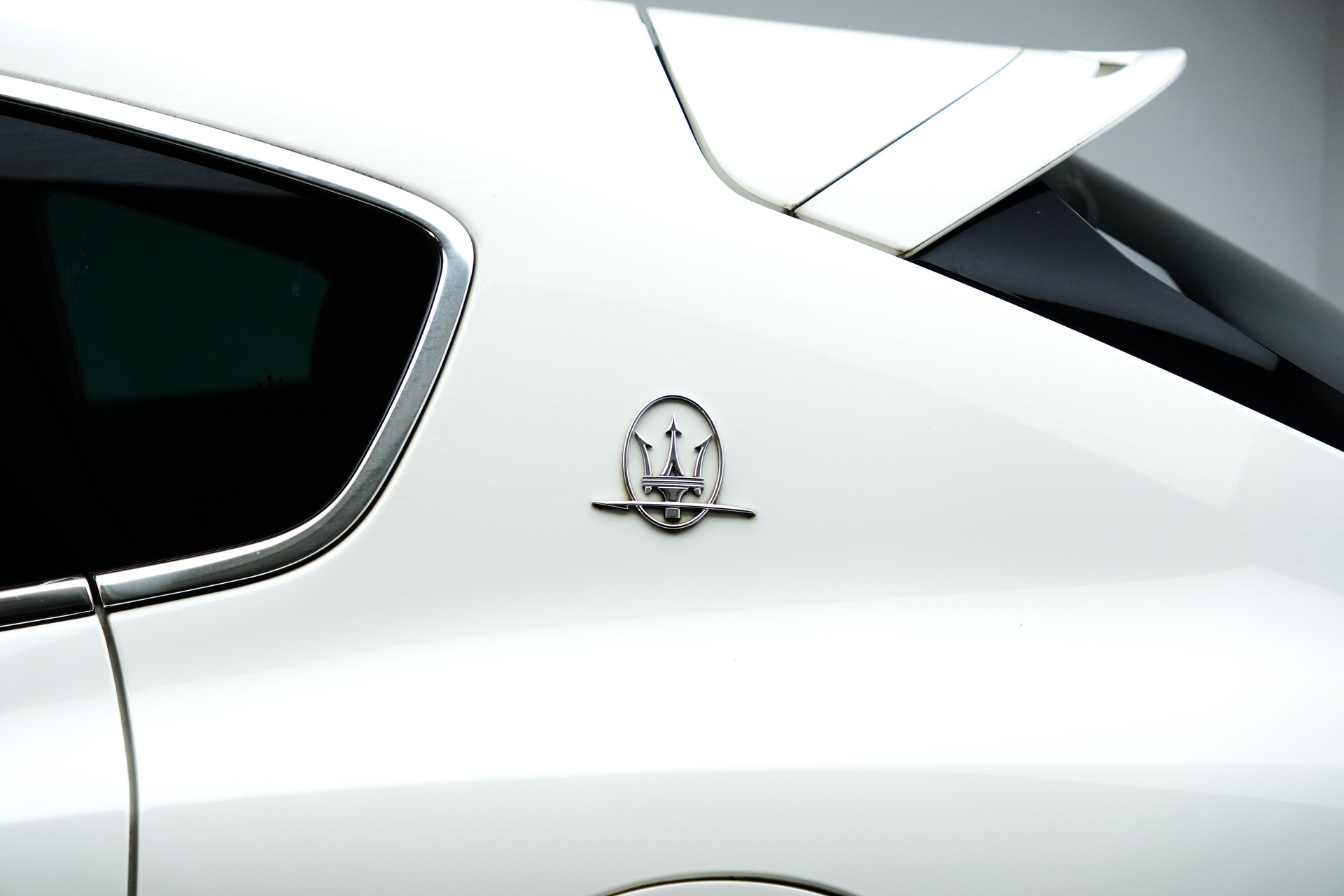MASERATI Levante S 3.0 V6 Automatica-image-7