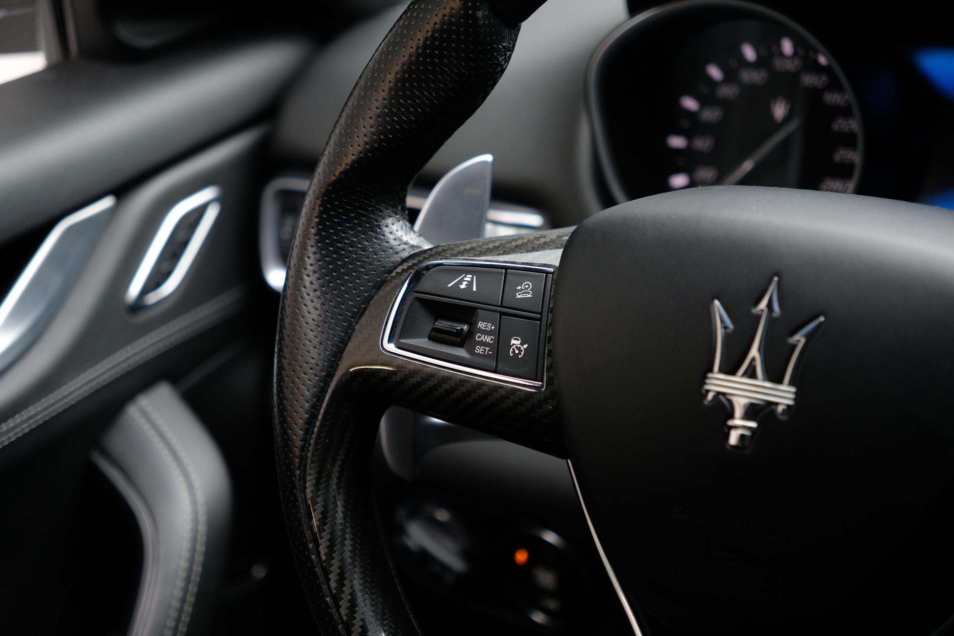 MASERATI Levante S 3.0 V6 Automatica-image-15
