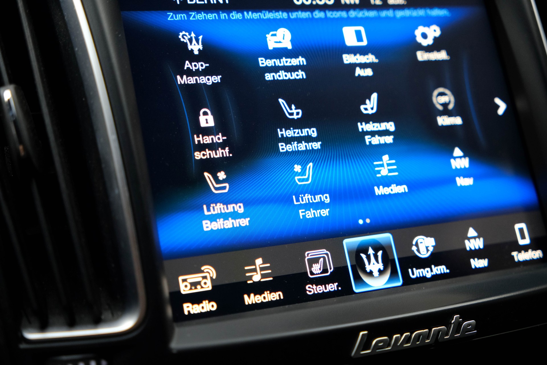 MASERATI Levante S 3.0 V6 Automatica-image-24