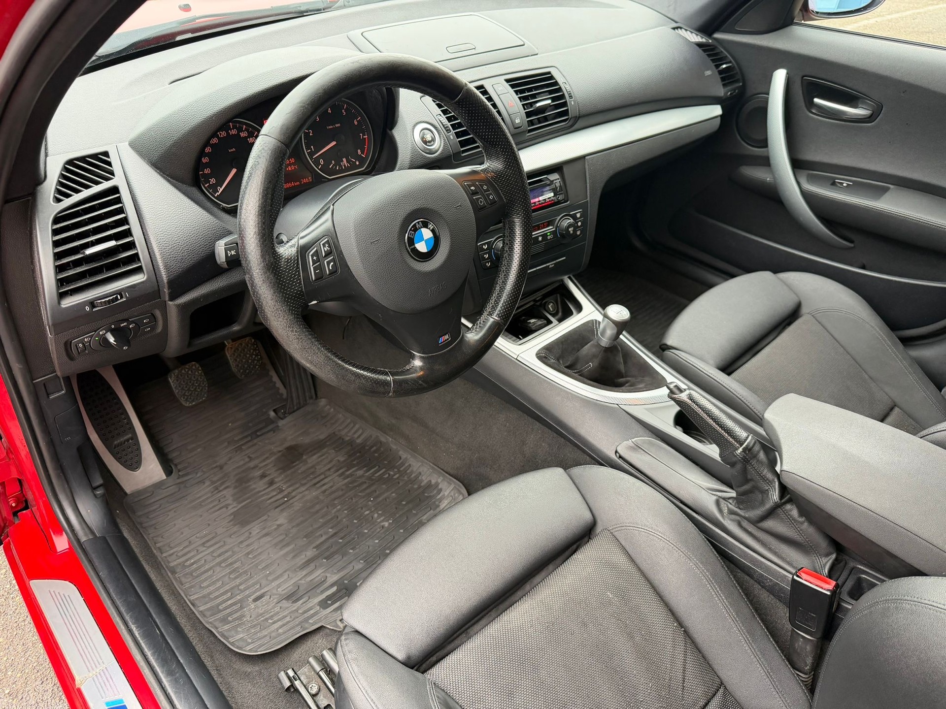 BMW 130i+++RARITÄT+++FRISCH AB MFK+++-showroom-element-1