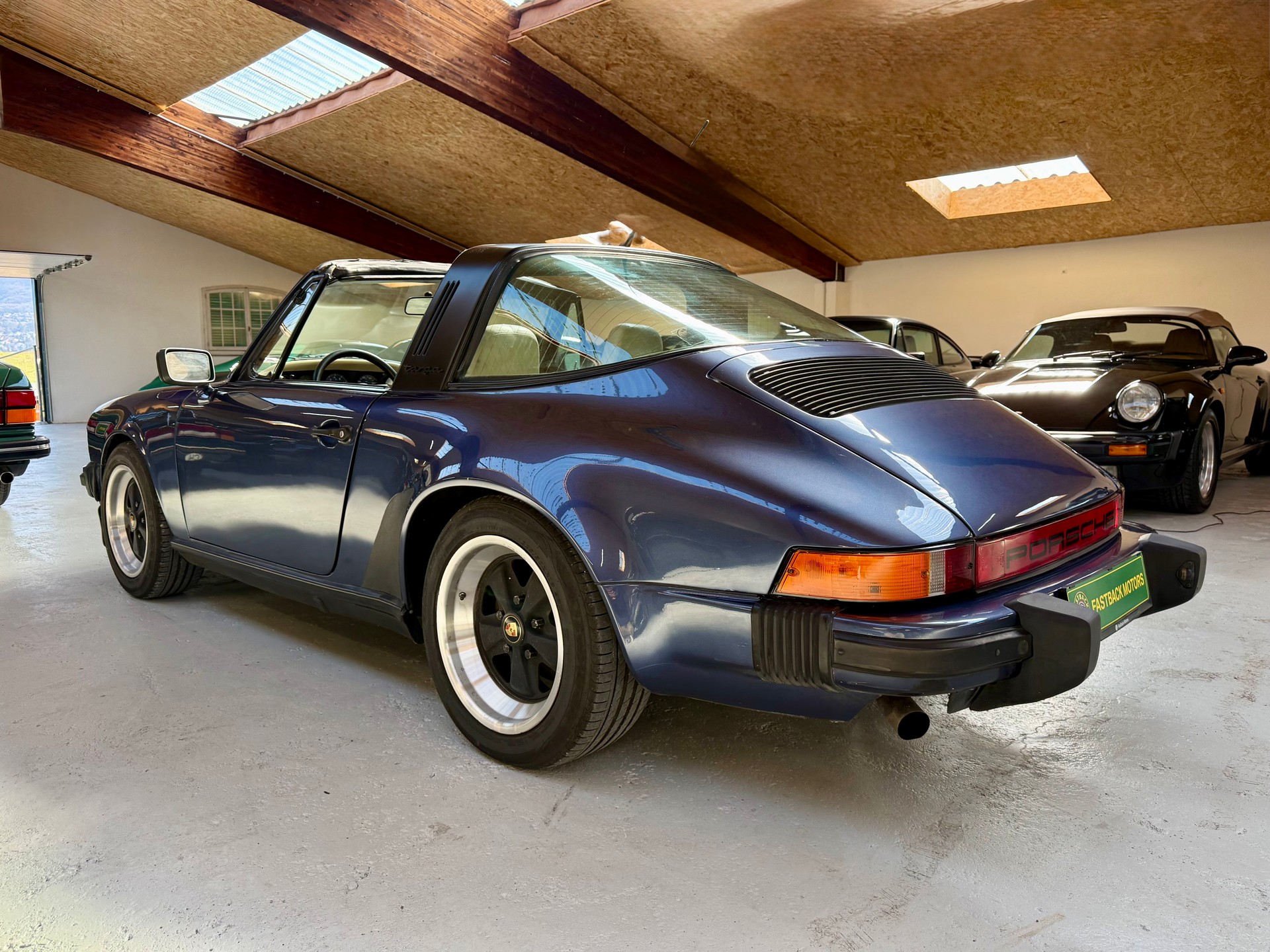 PORSCHE Targa 2.7-image-2
