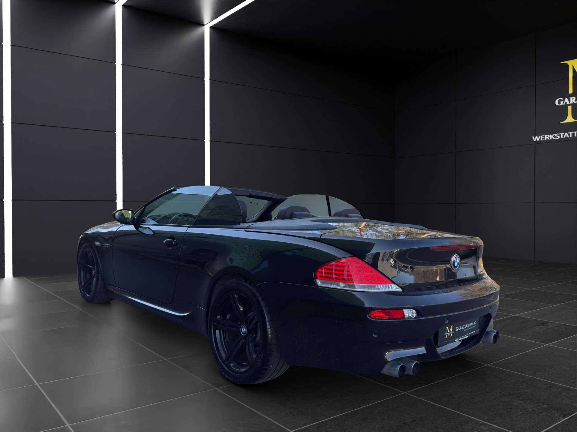 BMW M6 Cabrio 5.0 V10-showroom-element-2