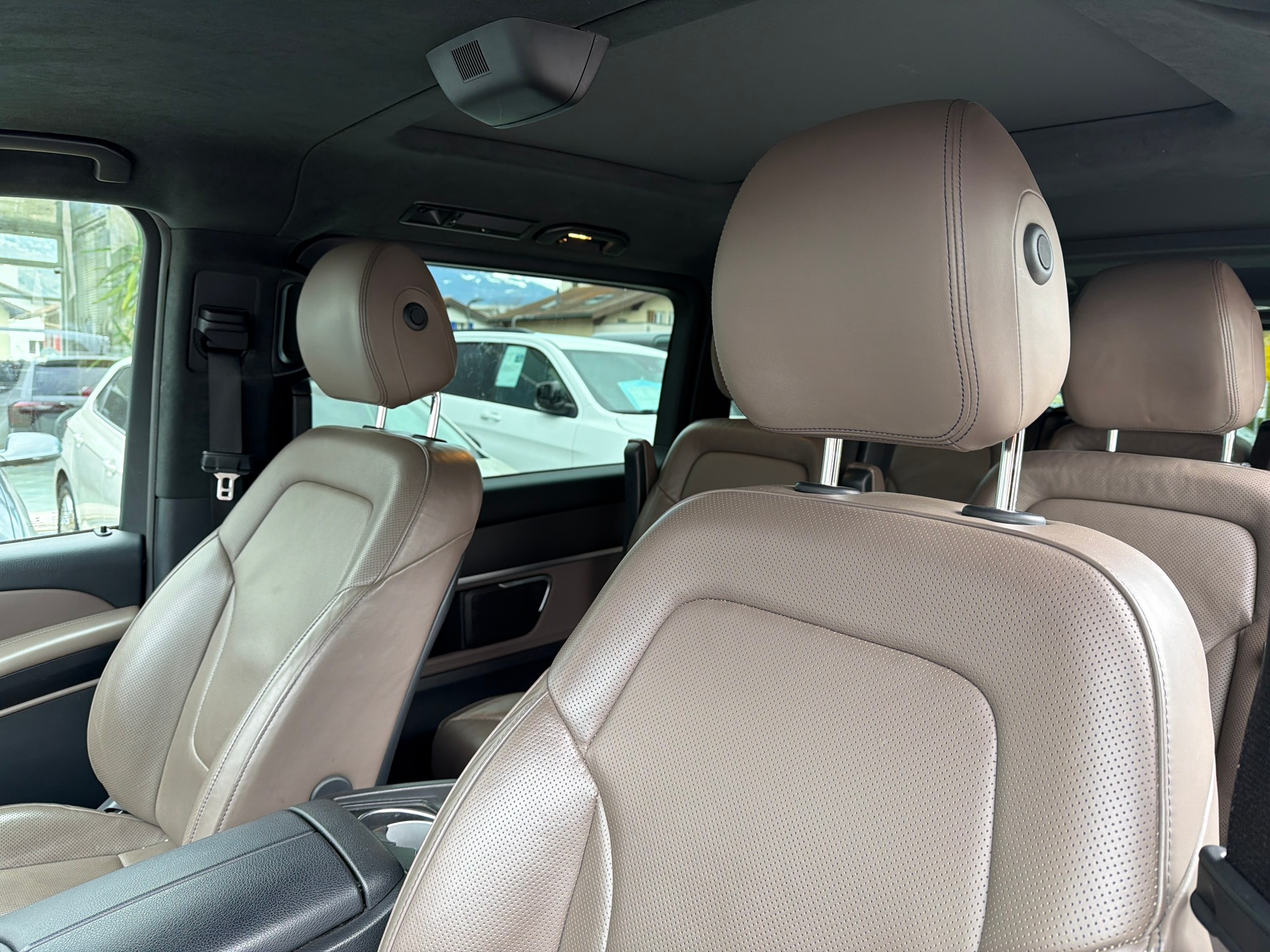 MERCEDES-BENZ V 300 d lang Exclusive 4Matic 9G-Tronic-image-15