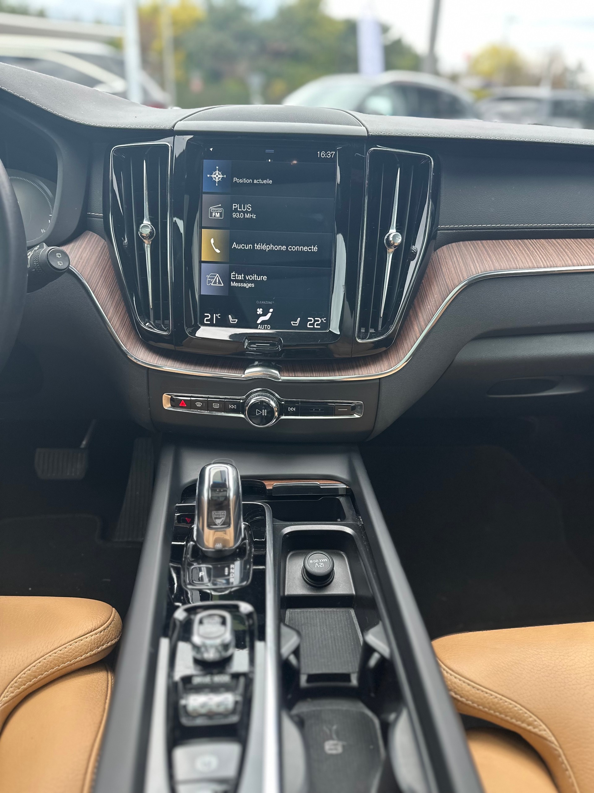 VOLVO XC60 T8 eAWD Inscription Geartronic-image-10