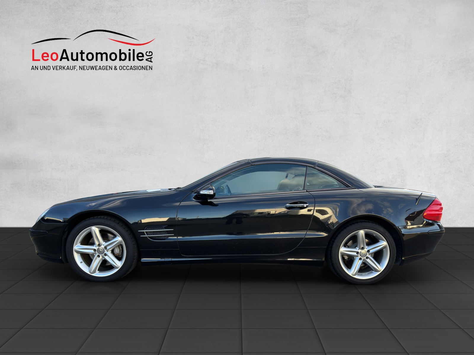 MERCEDES-BENZ SL 500 Automatic-showroom-element-1
