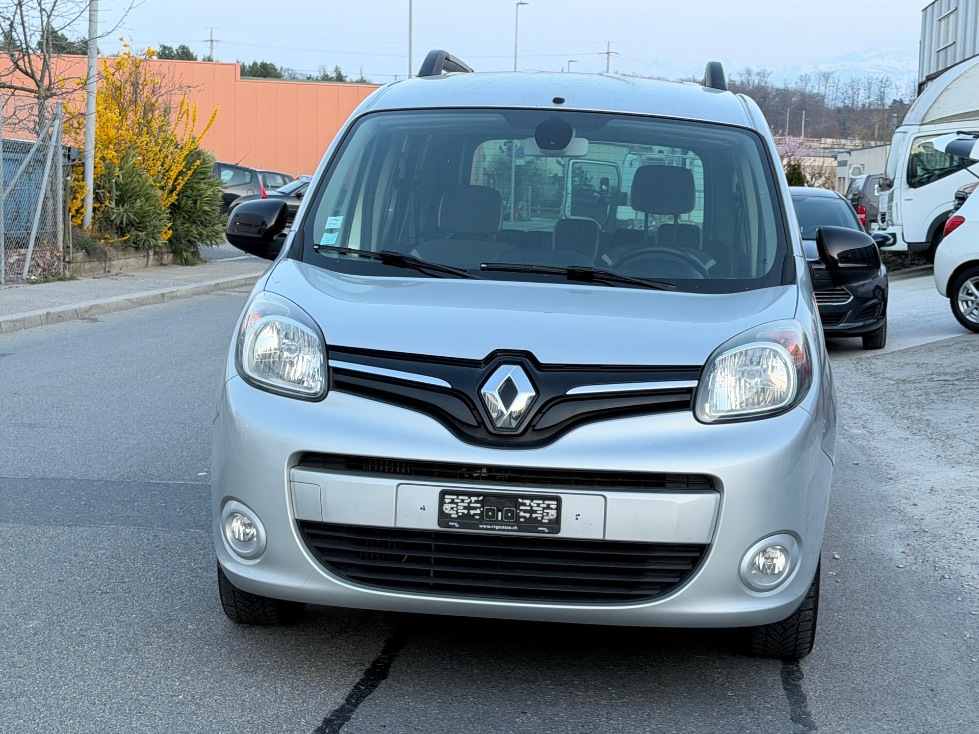 RENAULT Kangoo 1.5 dCi Swiss Edition-showroom-element-3