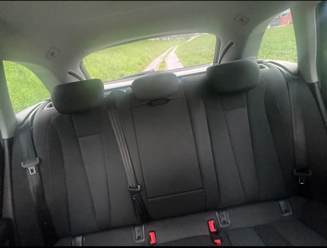 AUDI Avant-image-7